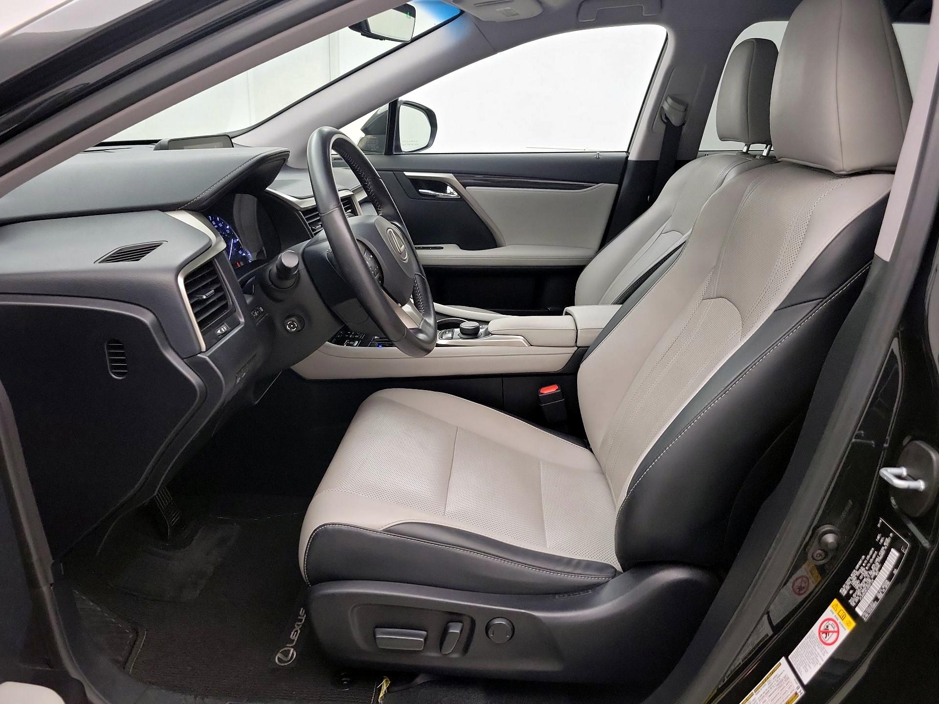 Thumbnail: 2018 Lexus RX - 11