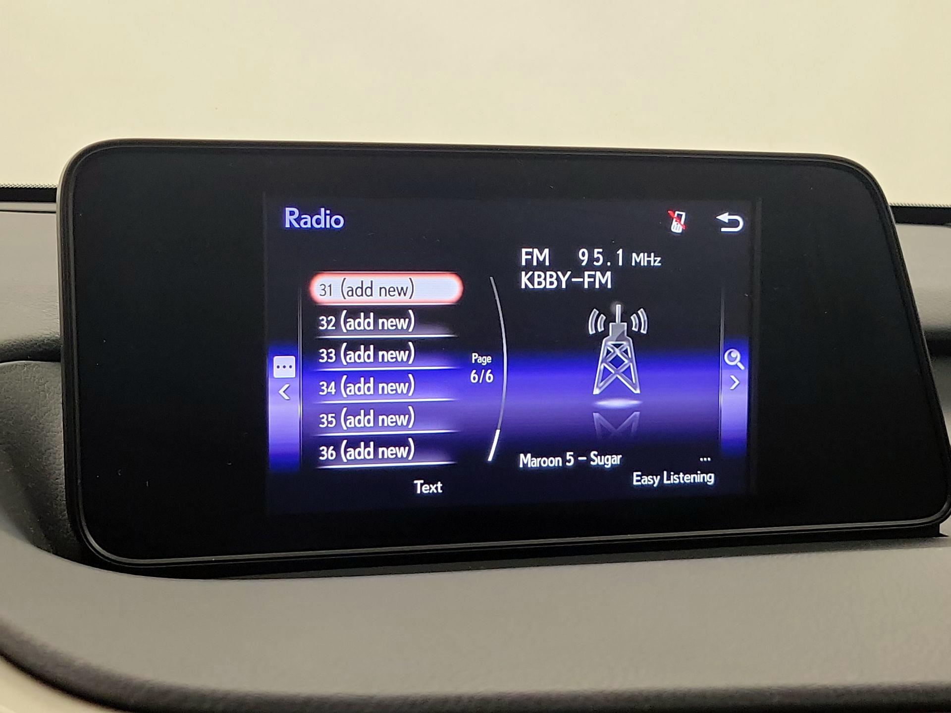 Thumbnail: 2018 Lexus RX - 15