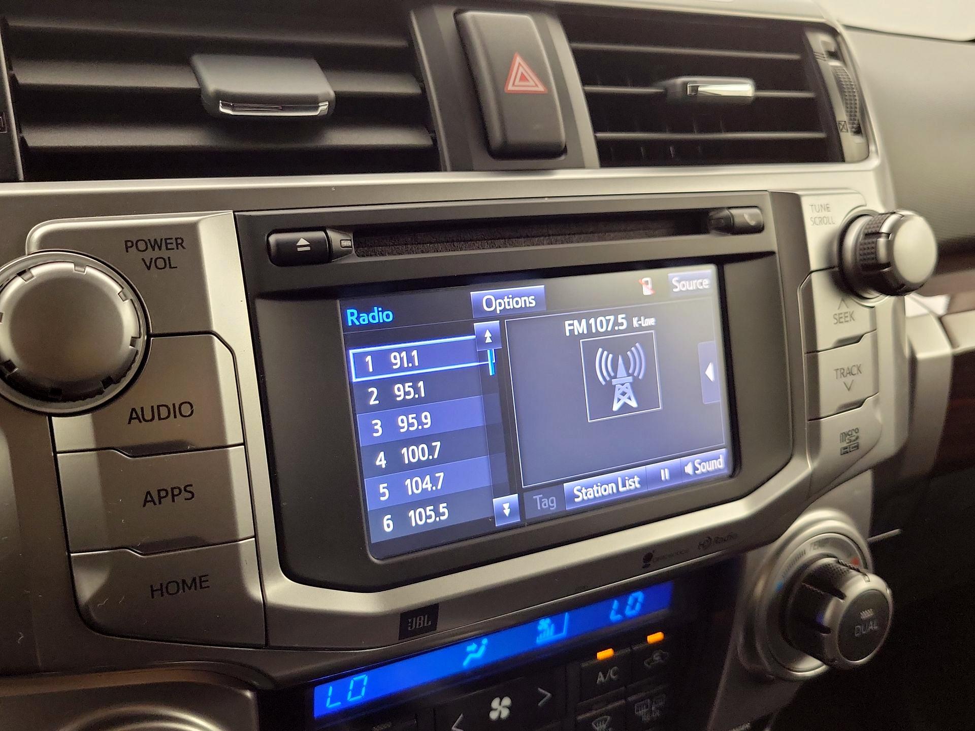 Thumbnail: 2015 Toyota 4Runner - 15