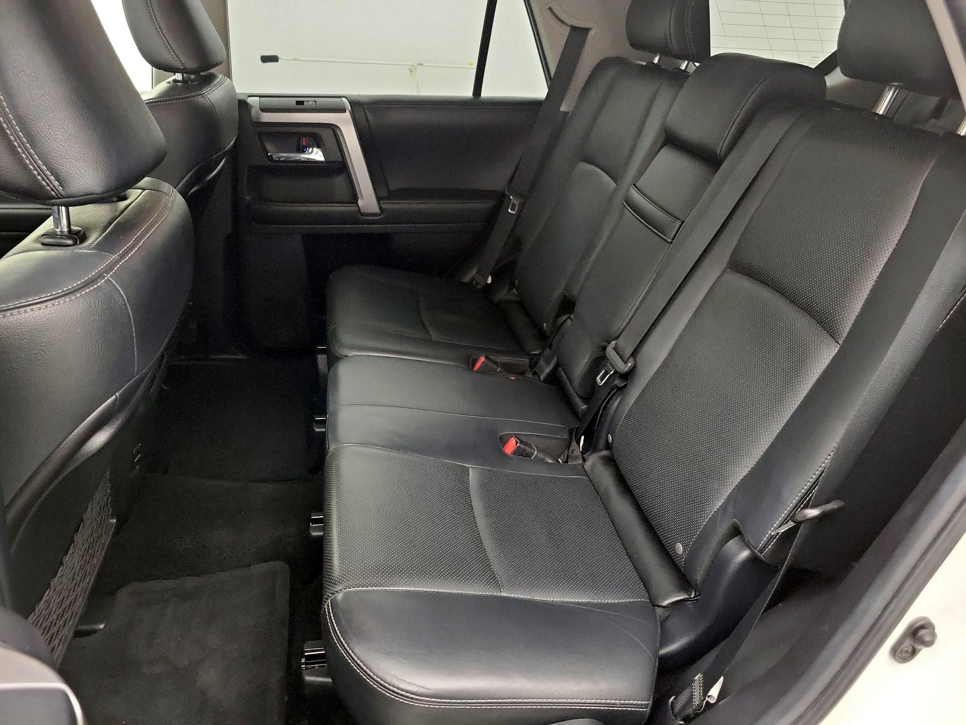 Thumbnail: 2015 Toyota 4Runner - 20