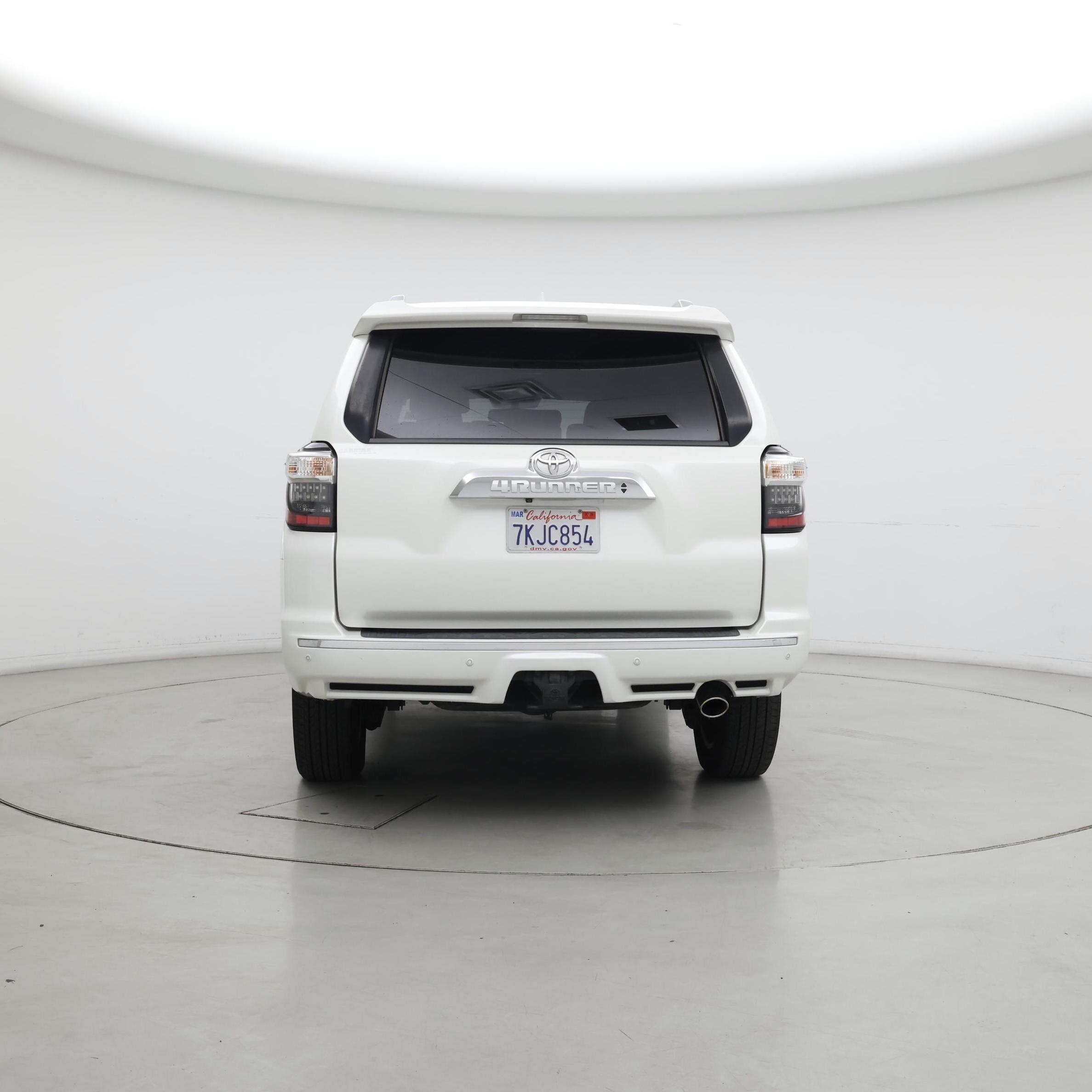 Thumbnail: 2015 Toyota 4Runner - 6