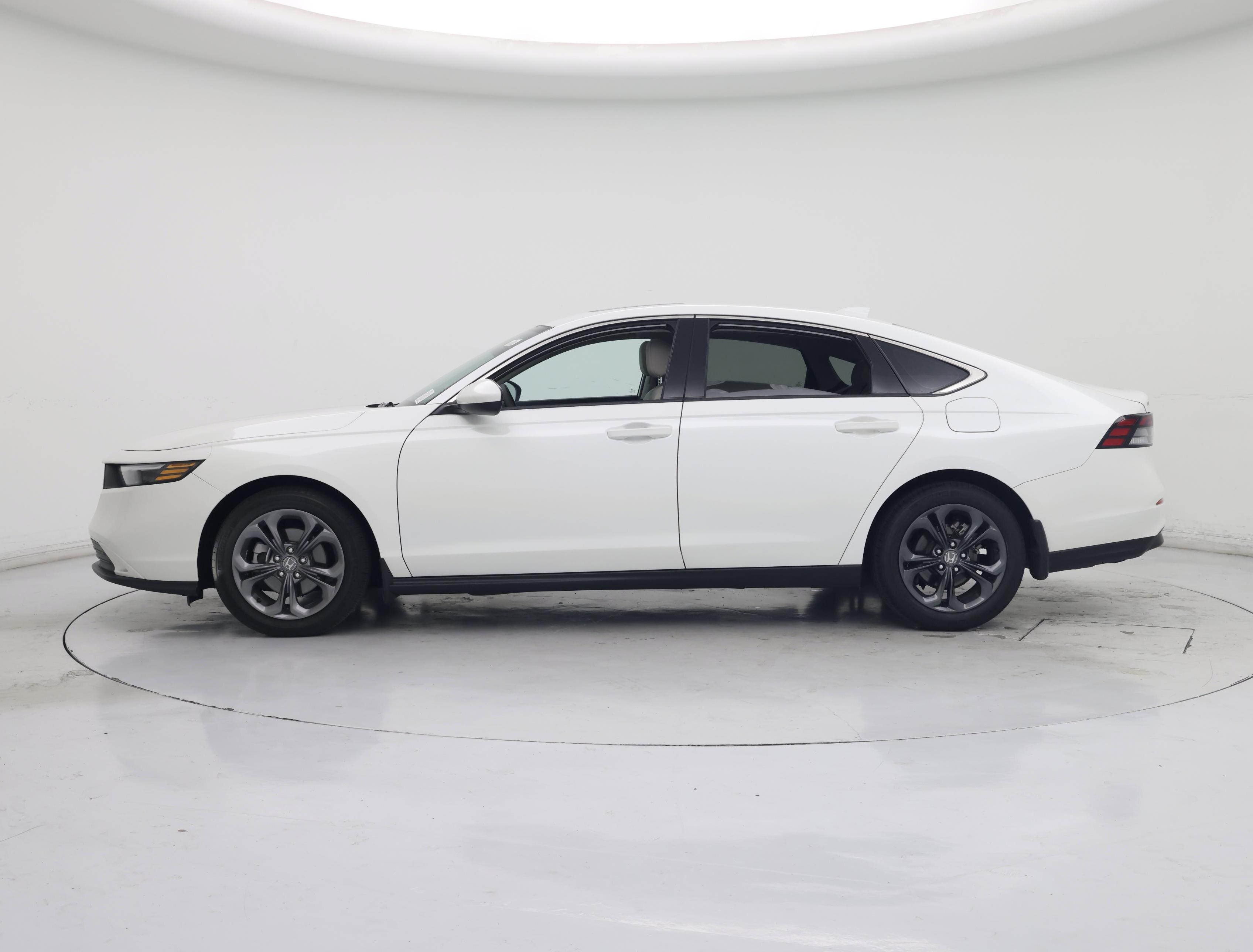 Thumbnail: 2023 Honda Accord - 3