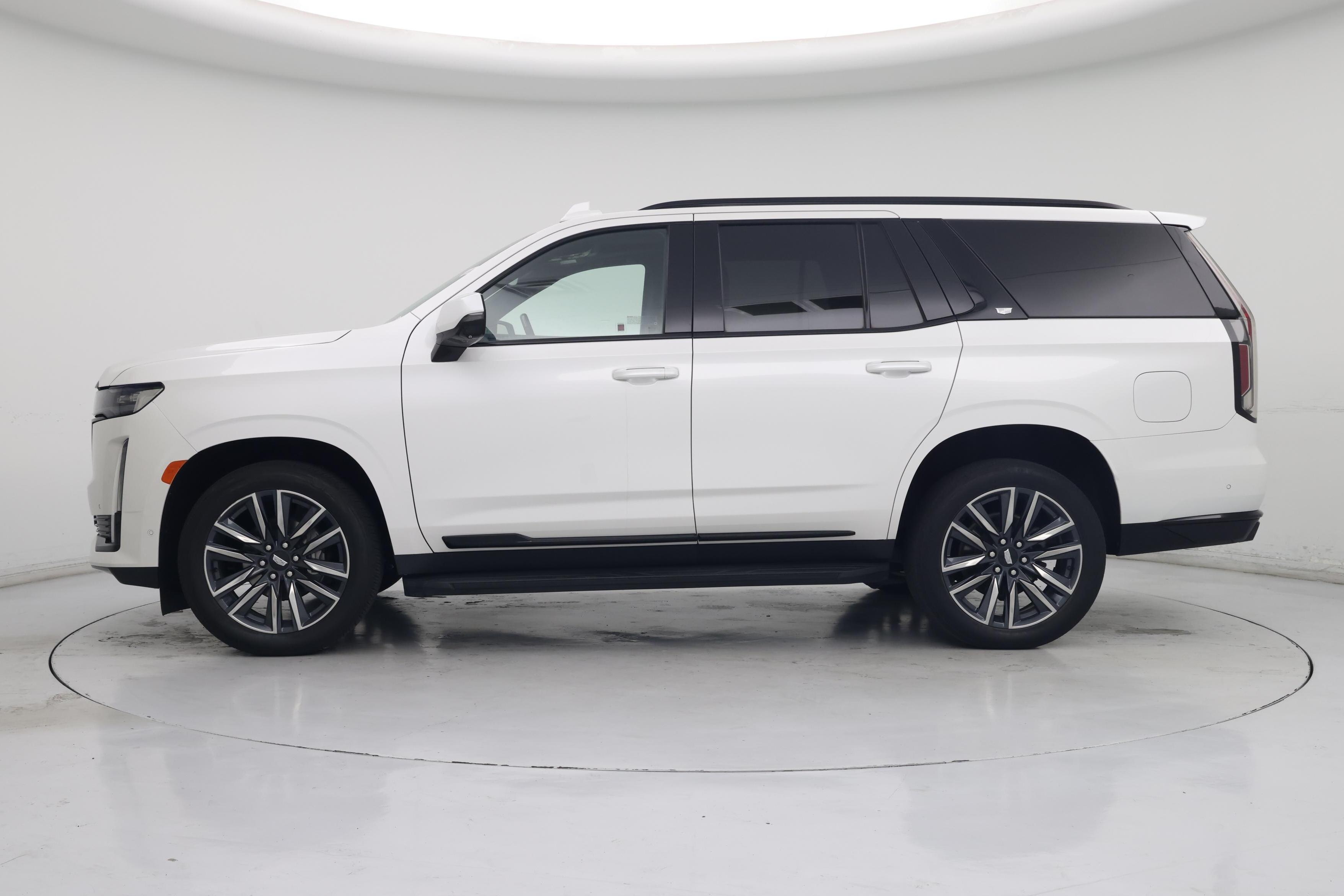 Thumbnail: 2021 Cadillac Escalade - 3