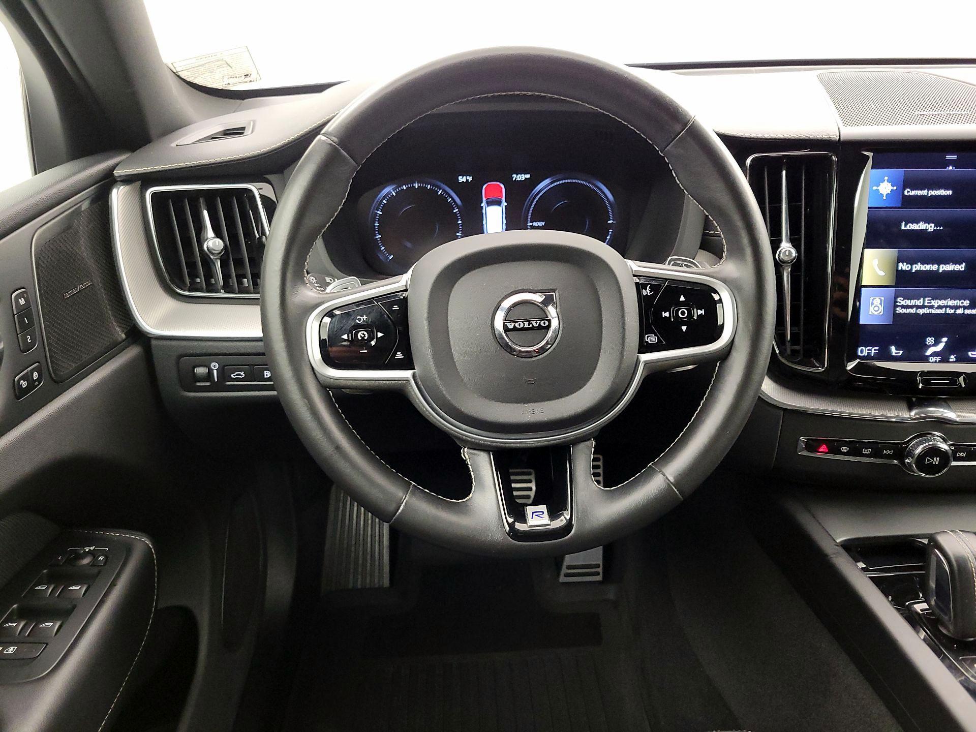 Thumbnail: 2020 Volvo XC60 - 10