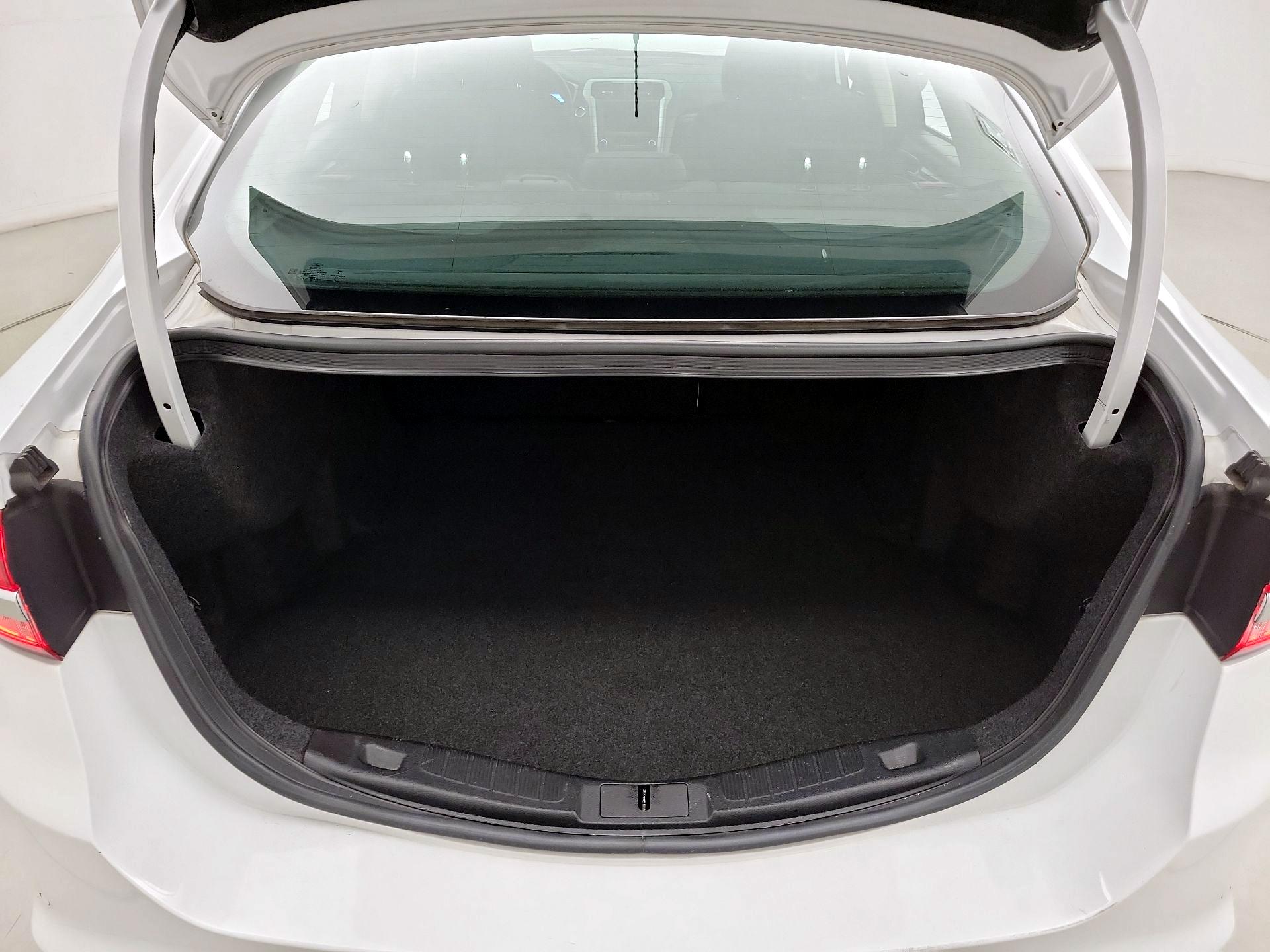 Thumbnail: 2018 Ford Fusion - 20