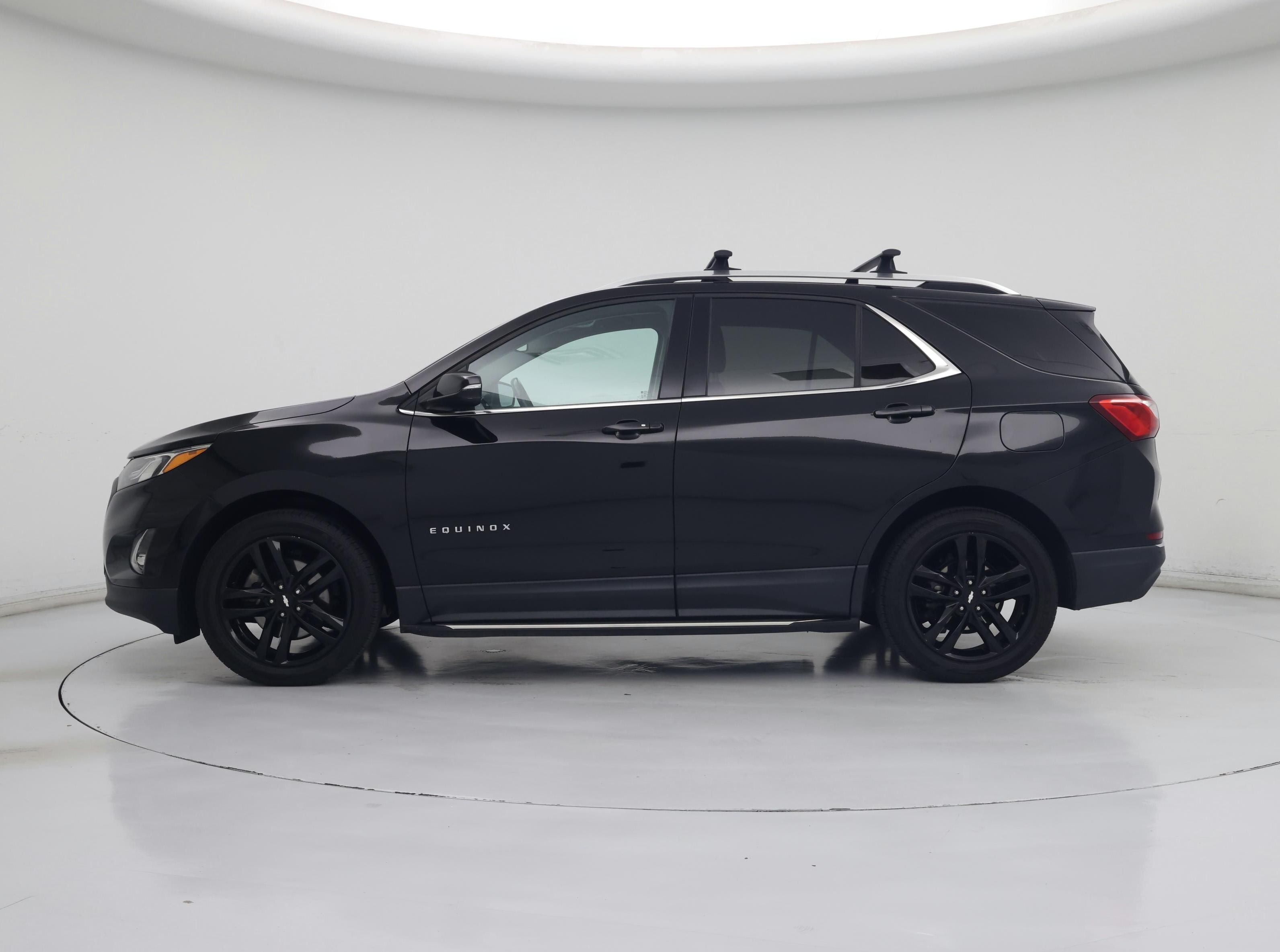 Thumbnail: 2020 Chevrolet Equinox - 3