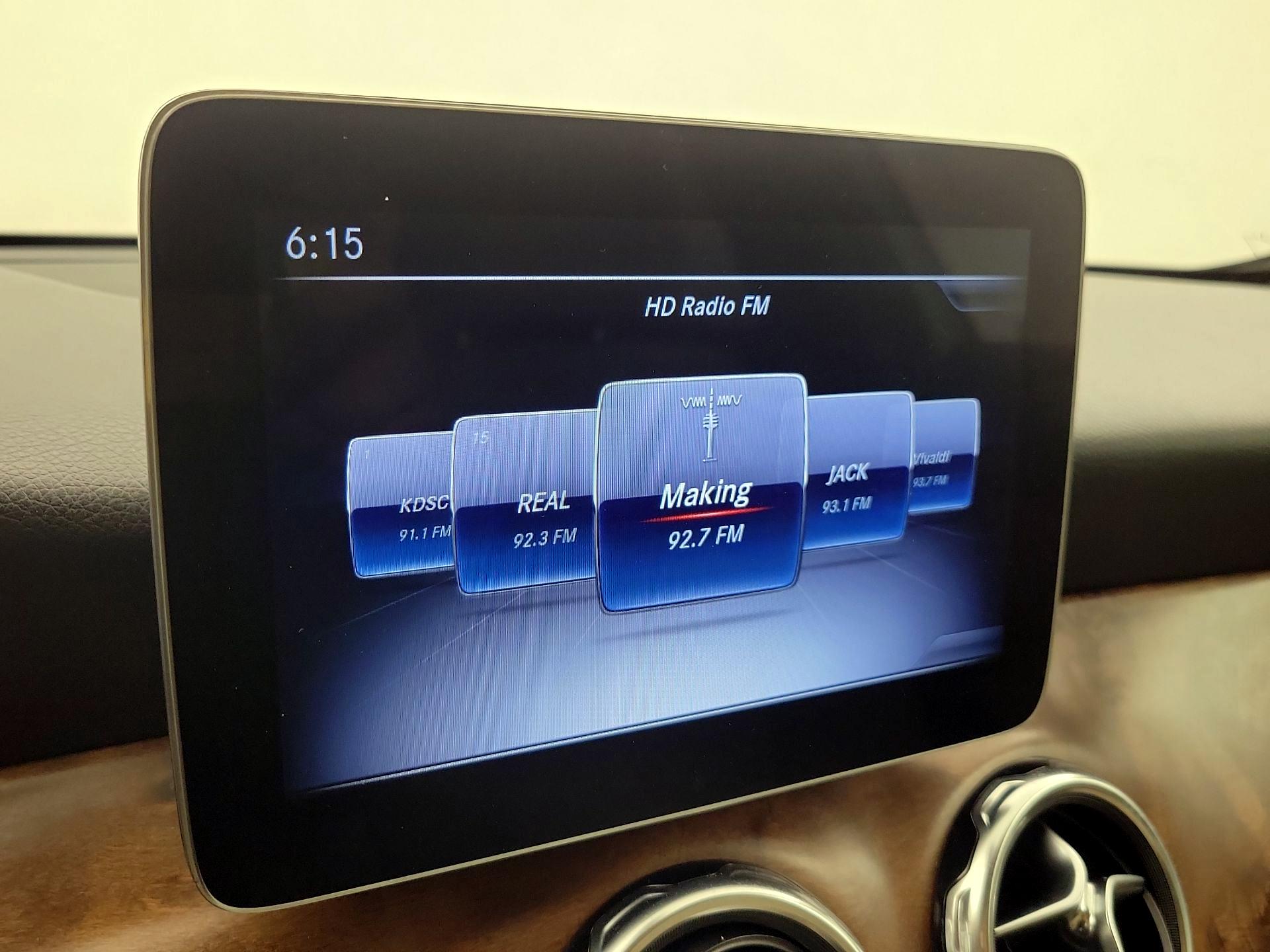 Thumbnail: 2019 Mercedes-Benz GLA - 16