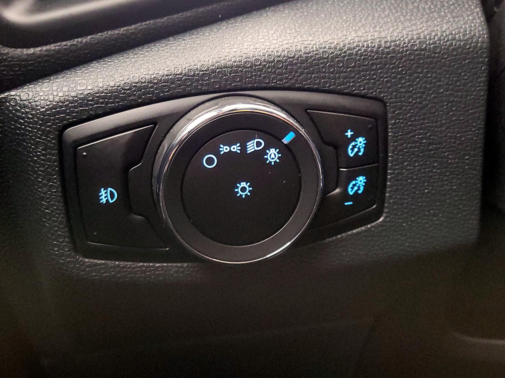 Thumbnail: 2018 Ford EcoSport - 13