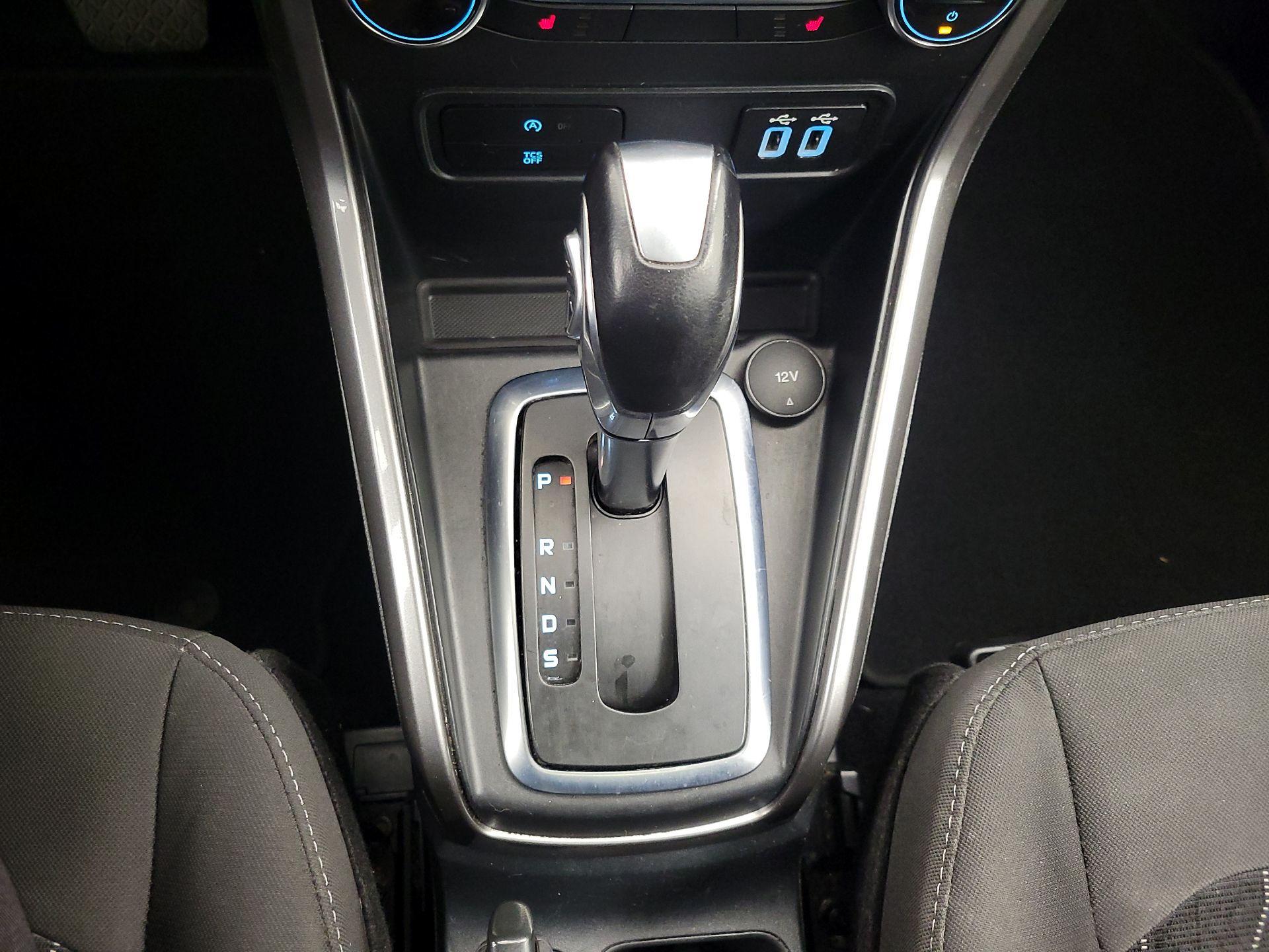 Thumbnail: 2018 Ford EcoSport - 18