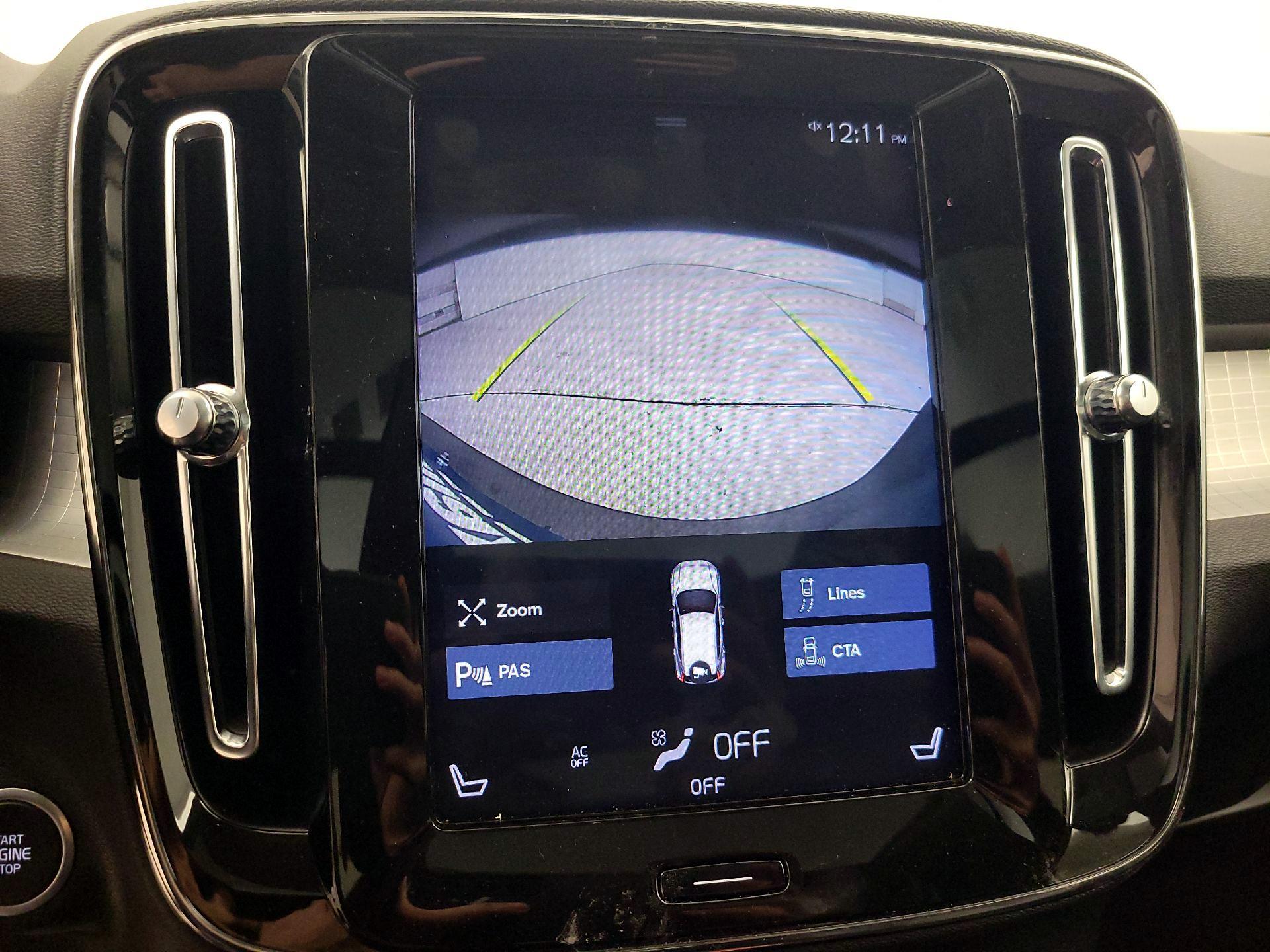 Thumbnail: 2020 Volvo XC40 - 13