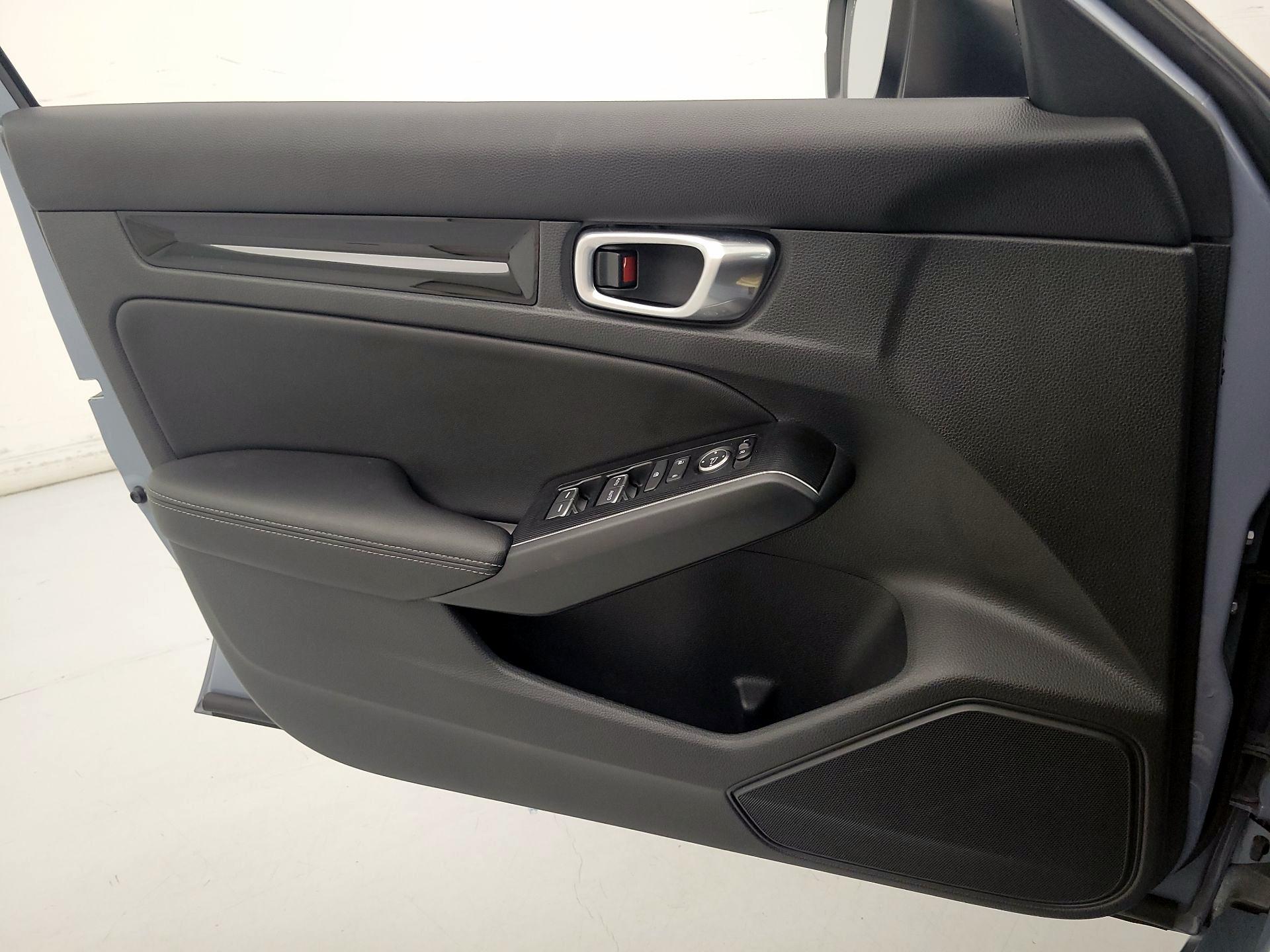 Thumbnail: 2023 Honda Civic - 12