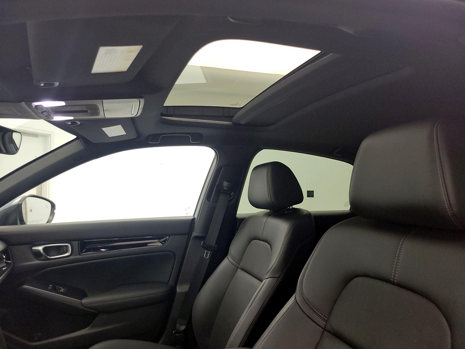 Thumbnail: 2023 Honda Civic - 18