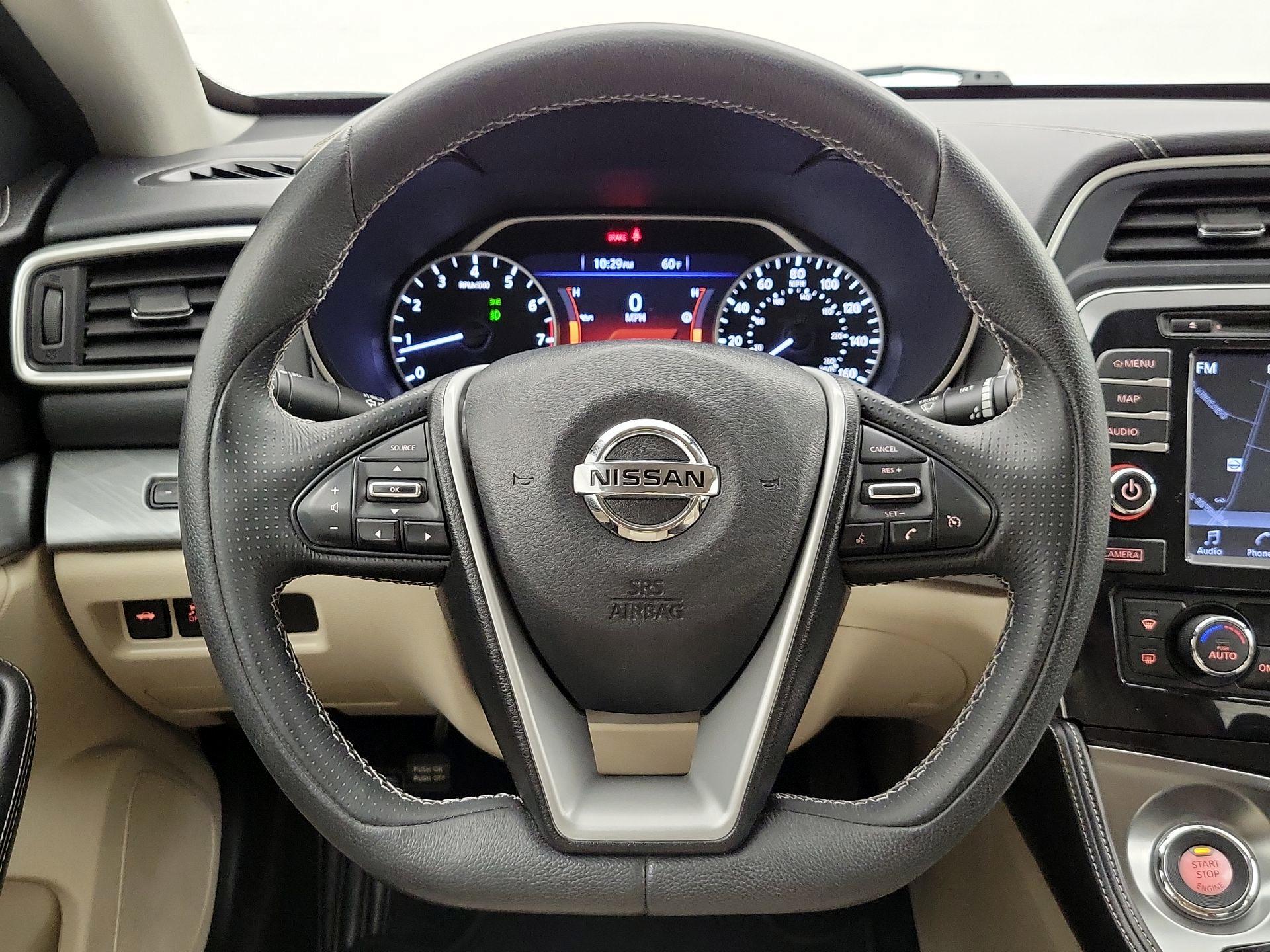 Thumbnail: 2017 Nissan Maxima - 10