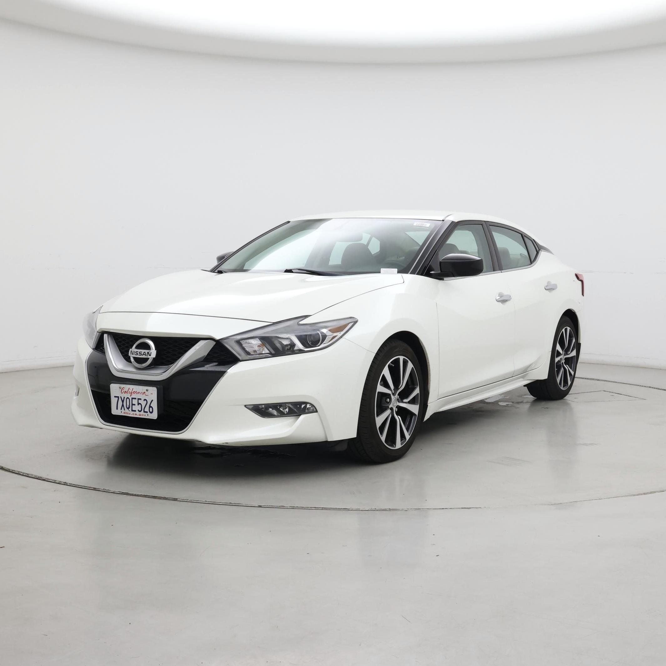 Thumbnail: 2017 Nissan Maxima - 4