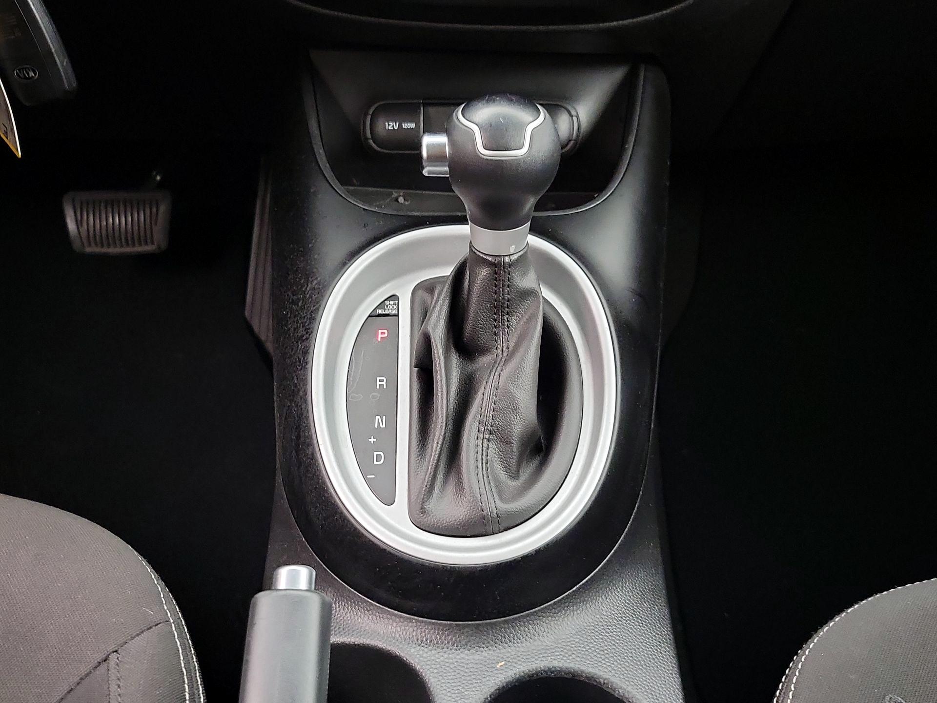 Thumbnail: 2017 Kia Soul - 16