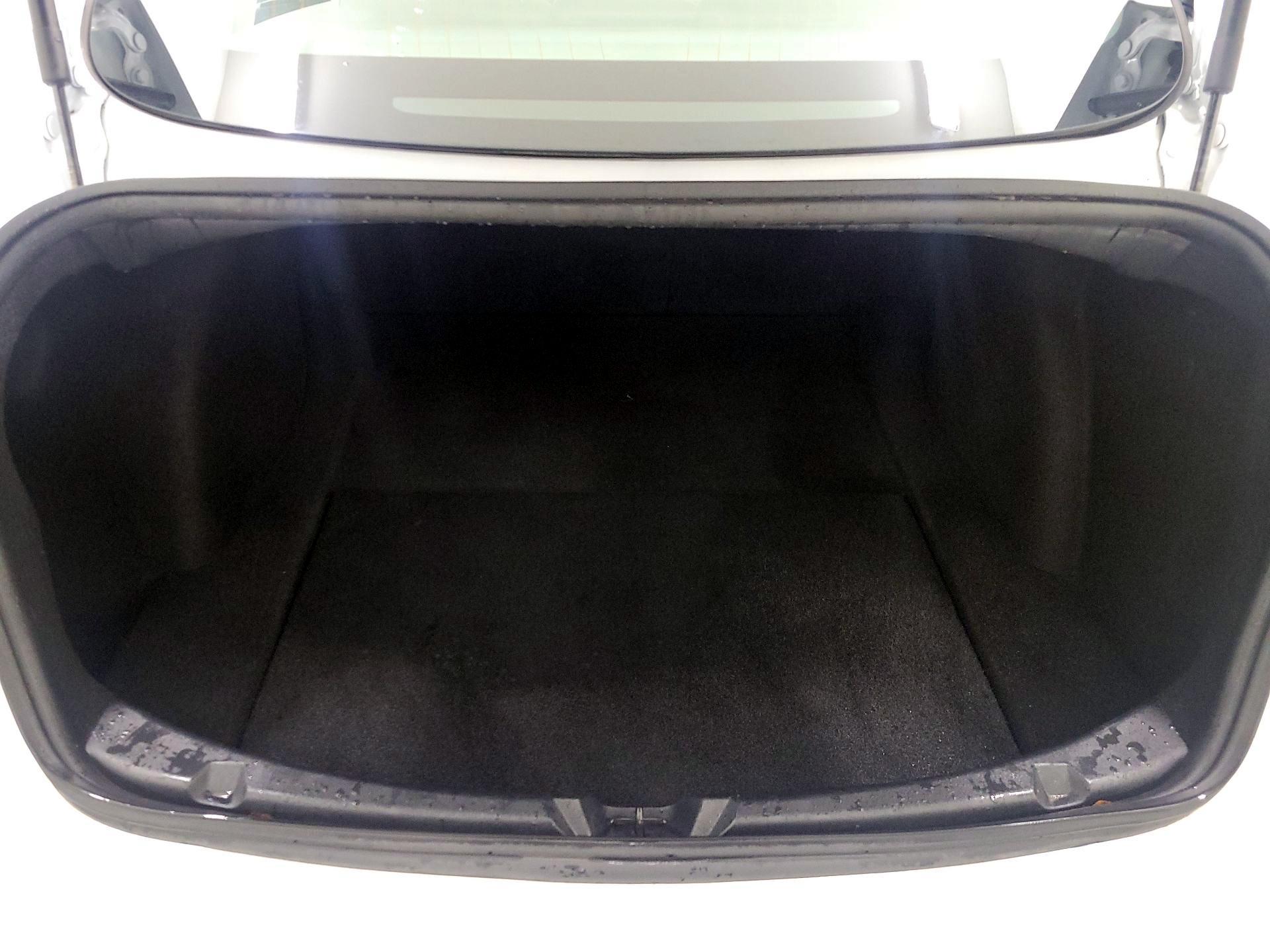 Thumbnail: 2020 Tesla Model 3 - 20