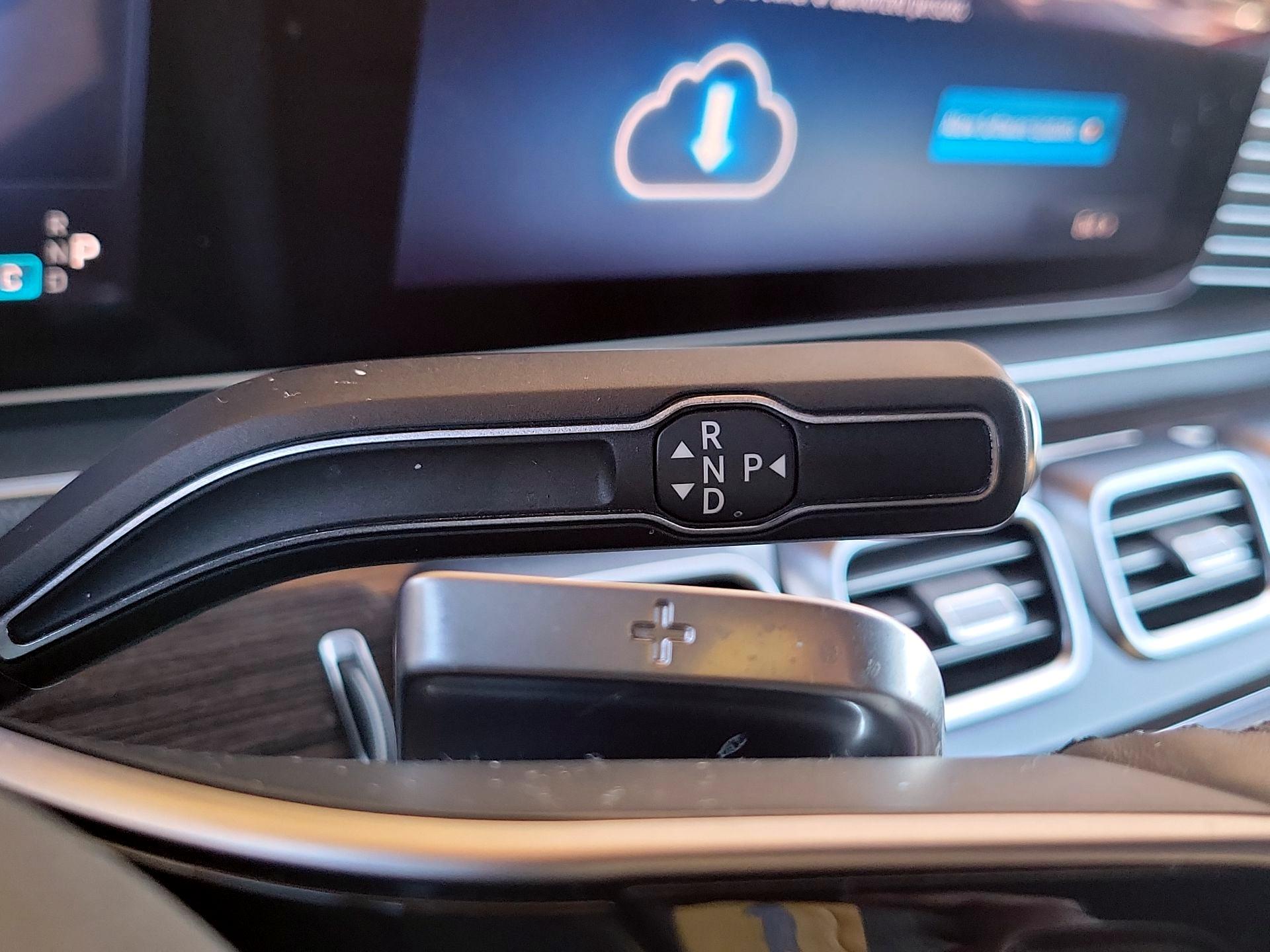 Thumbnail: 2024 Mercedes-Benz GLS - 18