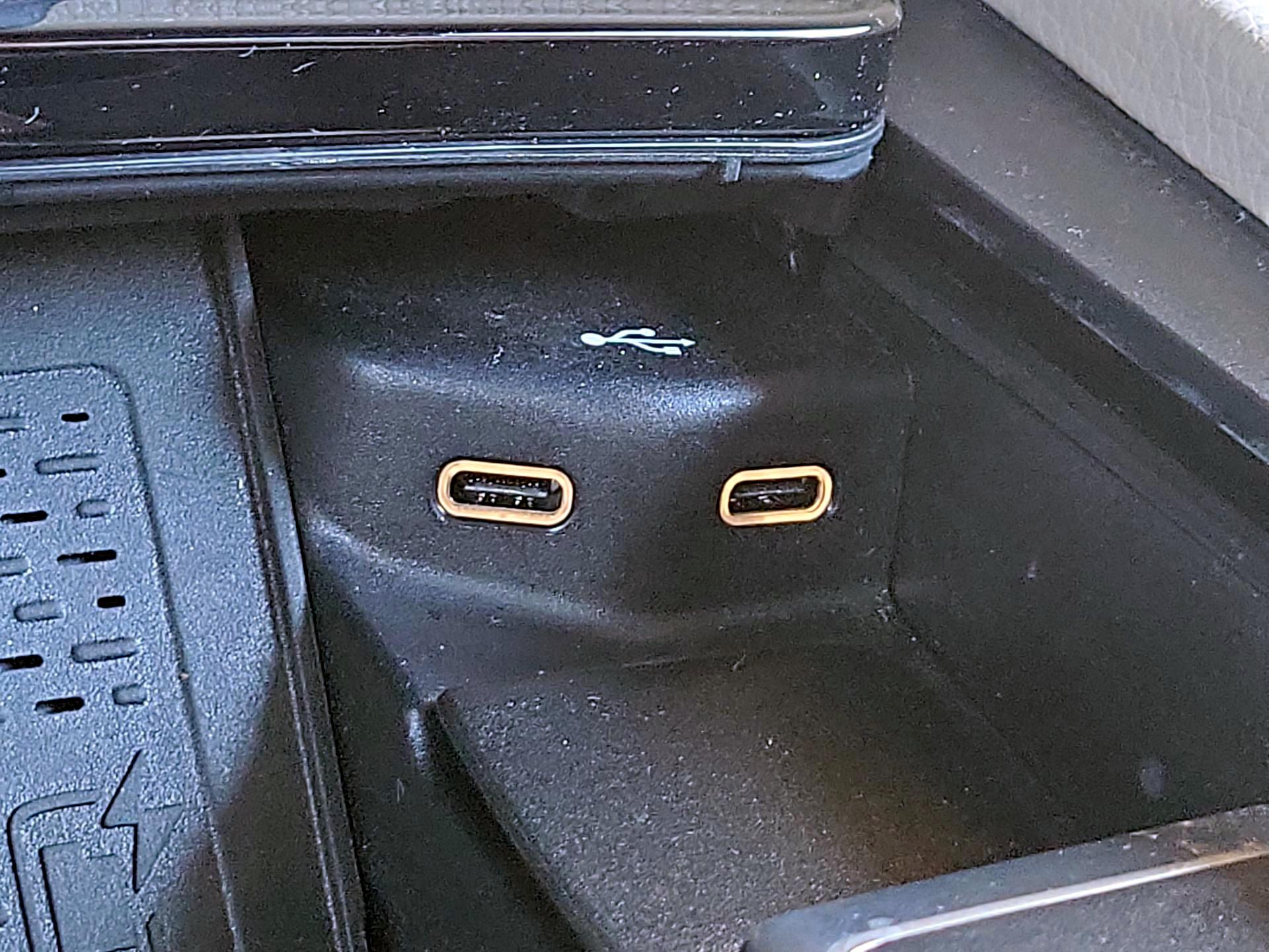 Thumbnail: 2024 Mercedes-Benz GLS - 19