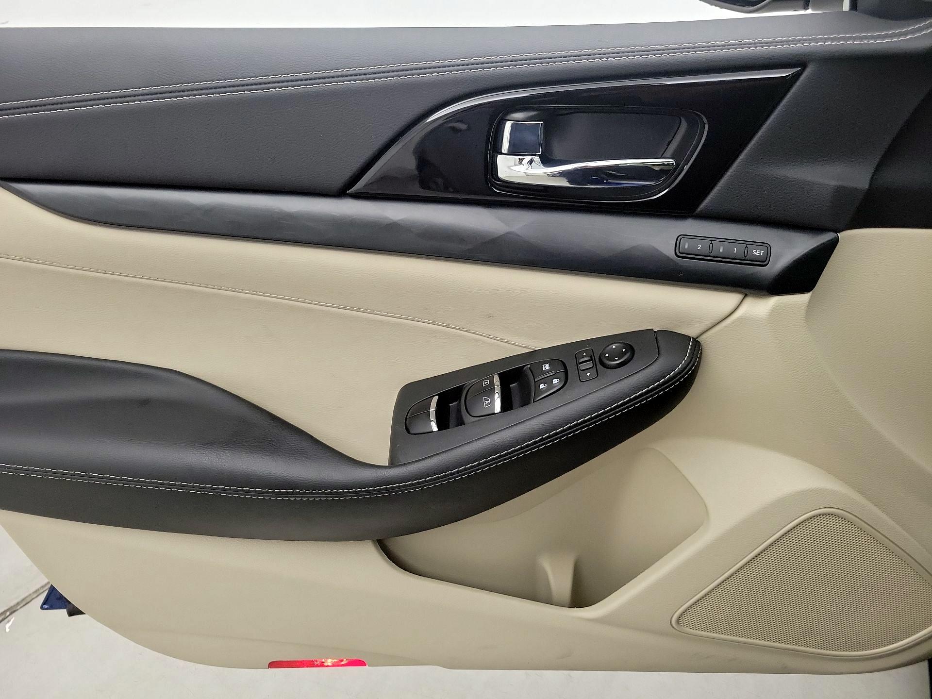 Thumbnail: 2022 Nissan Maxima - 12