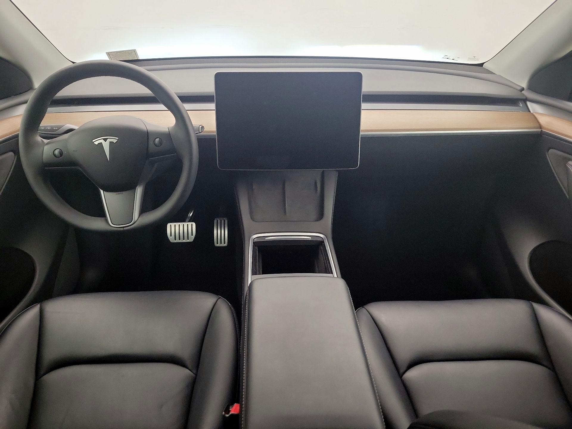 Thumbnail: 2022 Tesla Model Y - 9