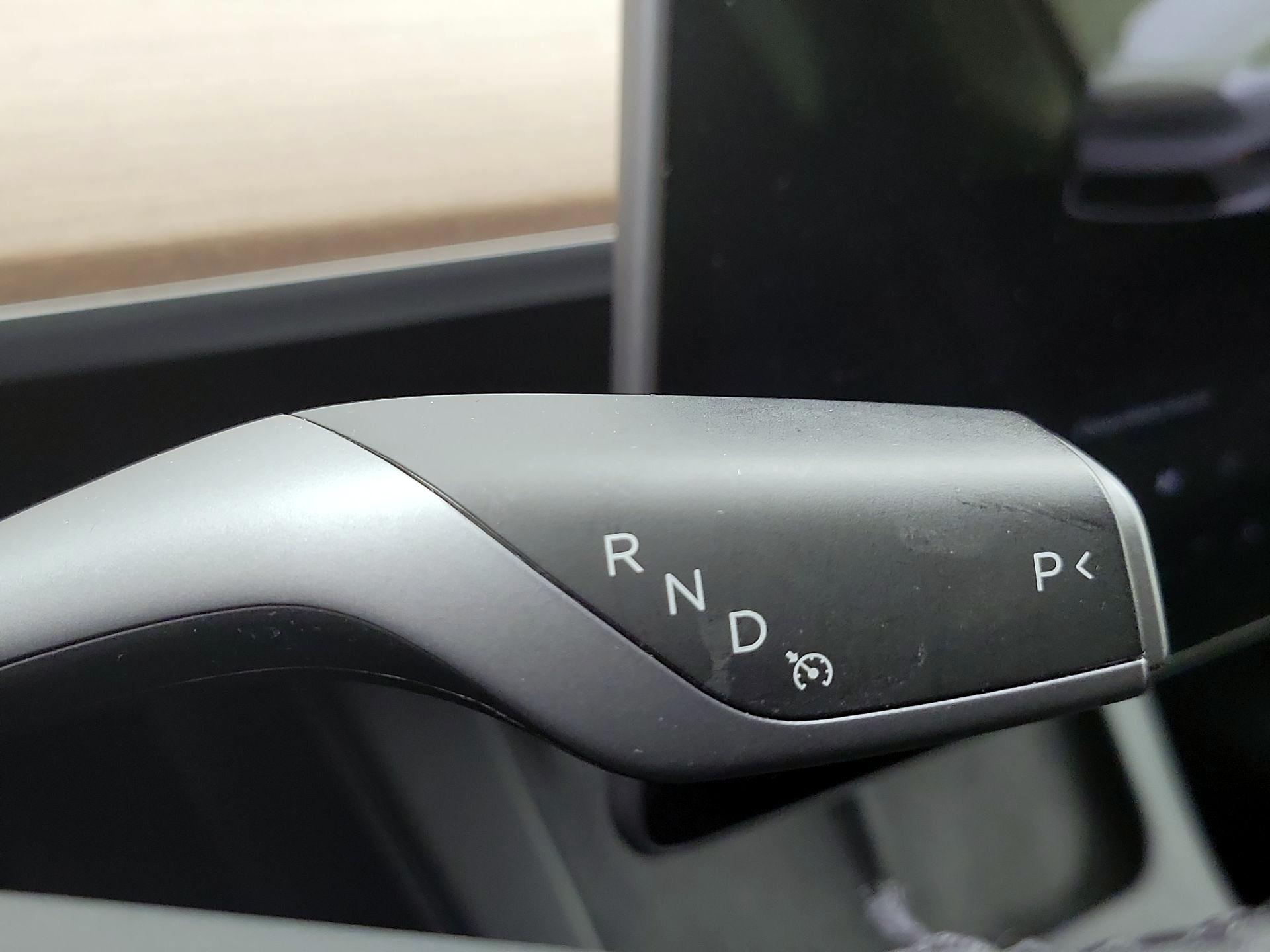 Thumbnail: 2022 Tesla Model Y - 17