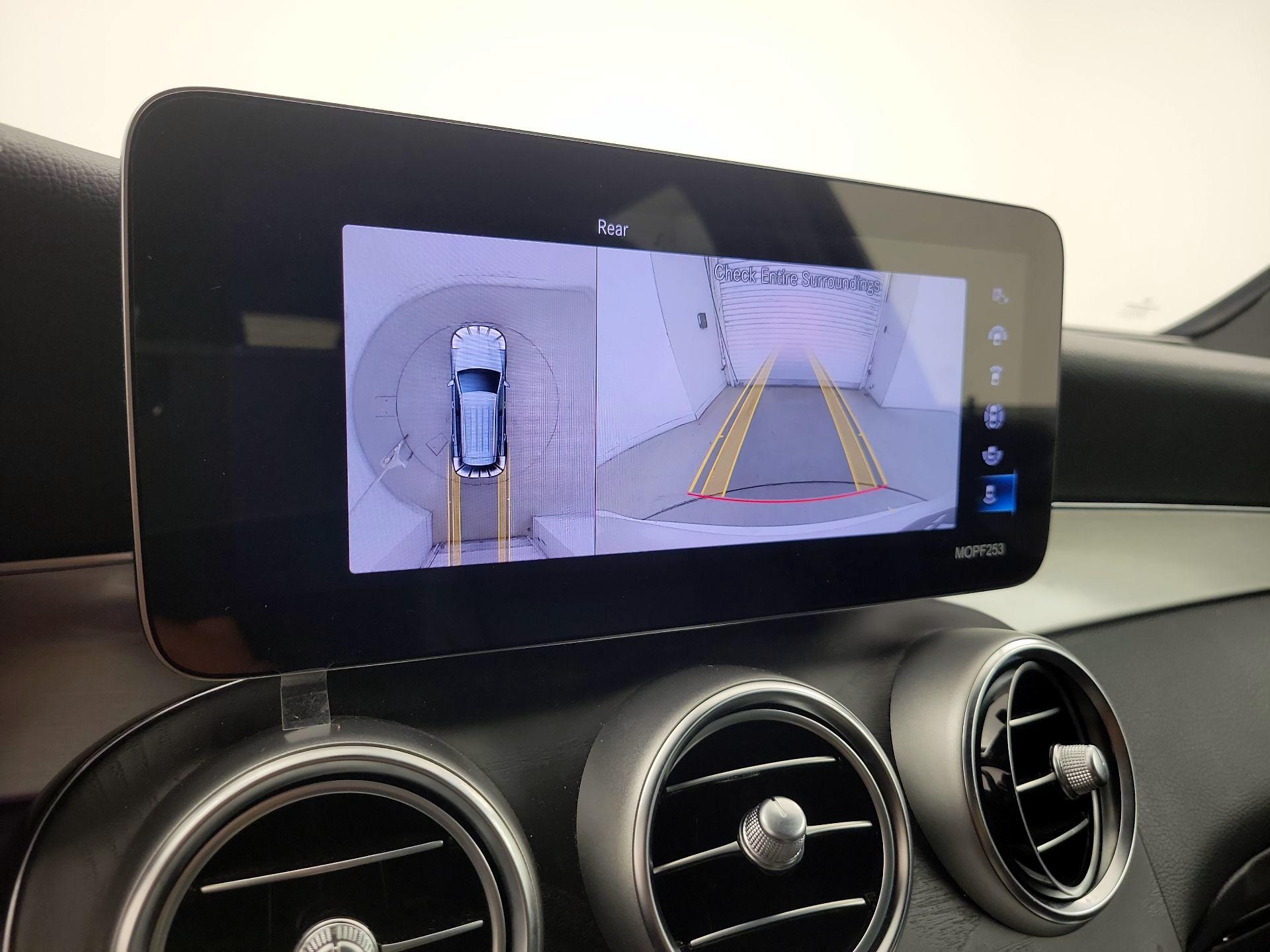 Thumbnail: 2021 Mercedes-Benz GLC - 14