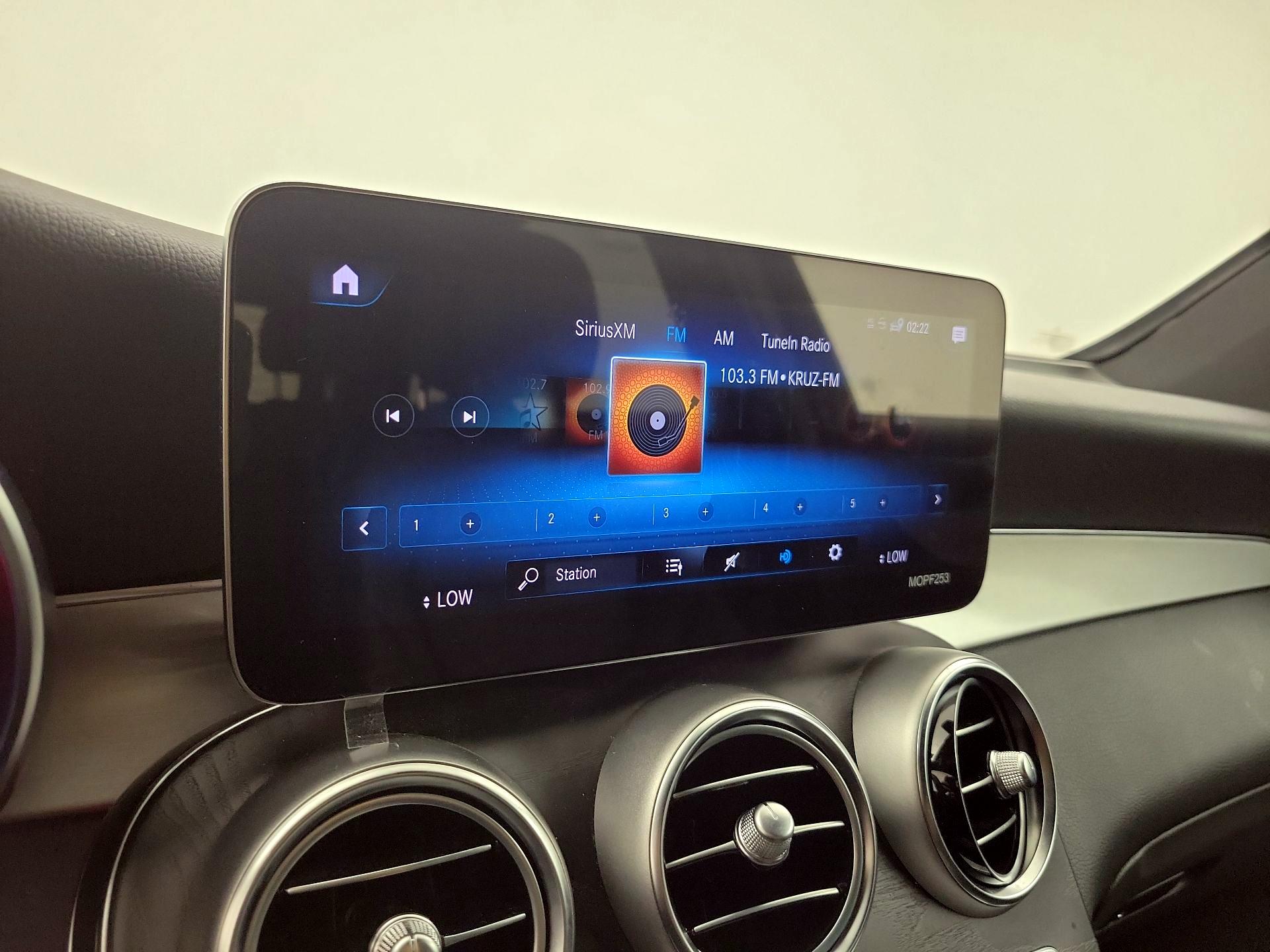 Thumbnail: 2021 Mercedes-Benz GLC - 15