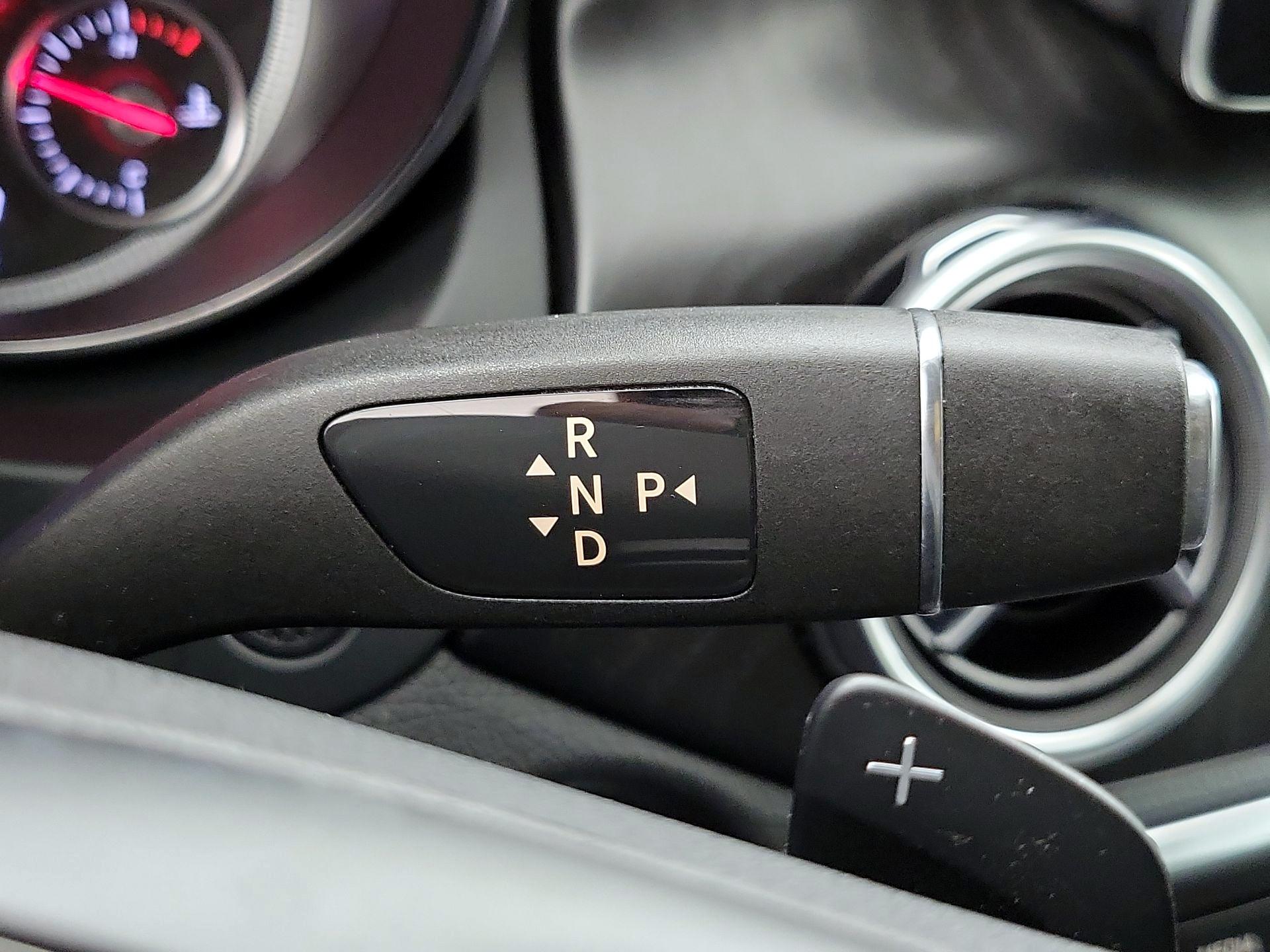 Thumbnail: 2020 Mercedes-Benz GLA - 17