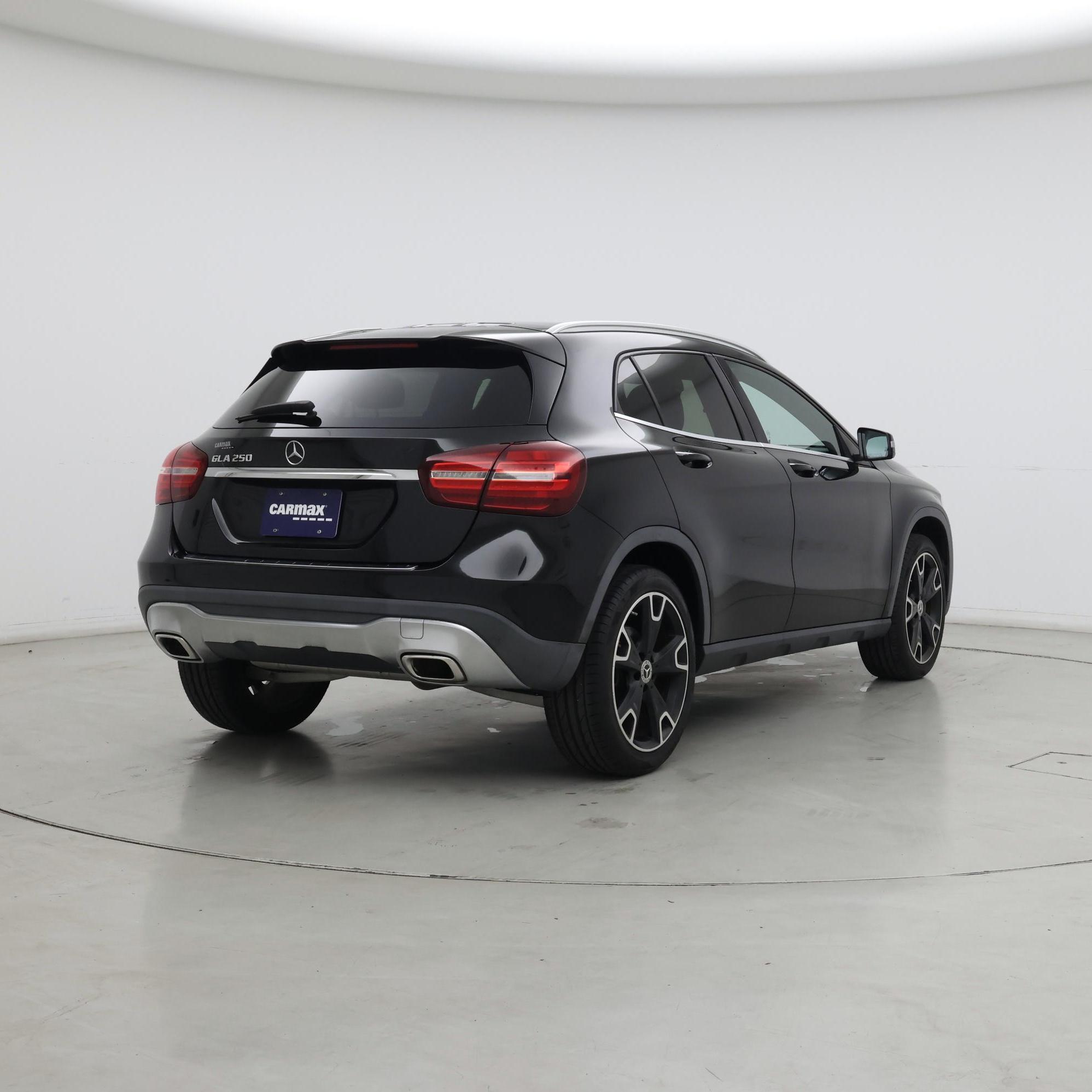 Thumbnail: 2020 Mercedes-Benz GLA - 8