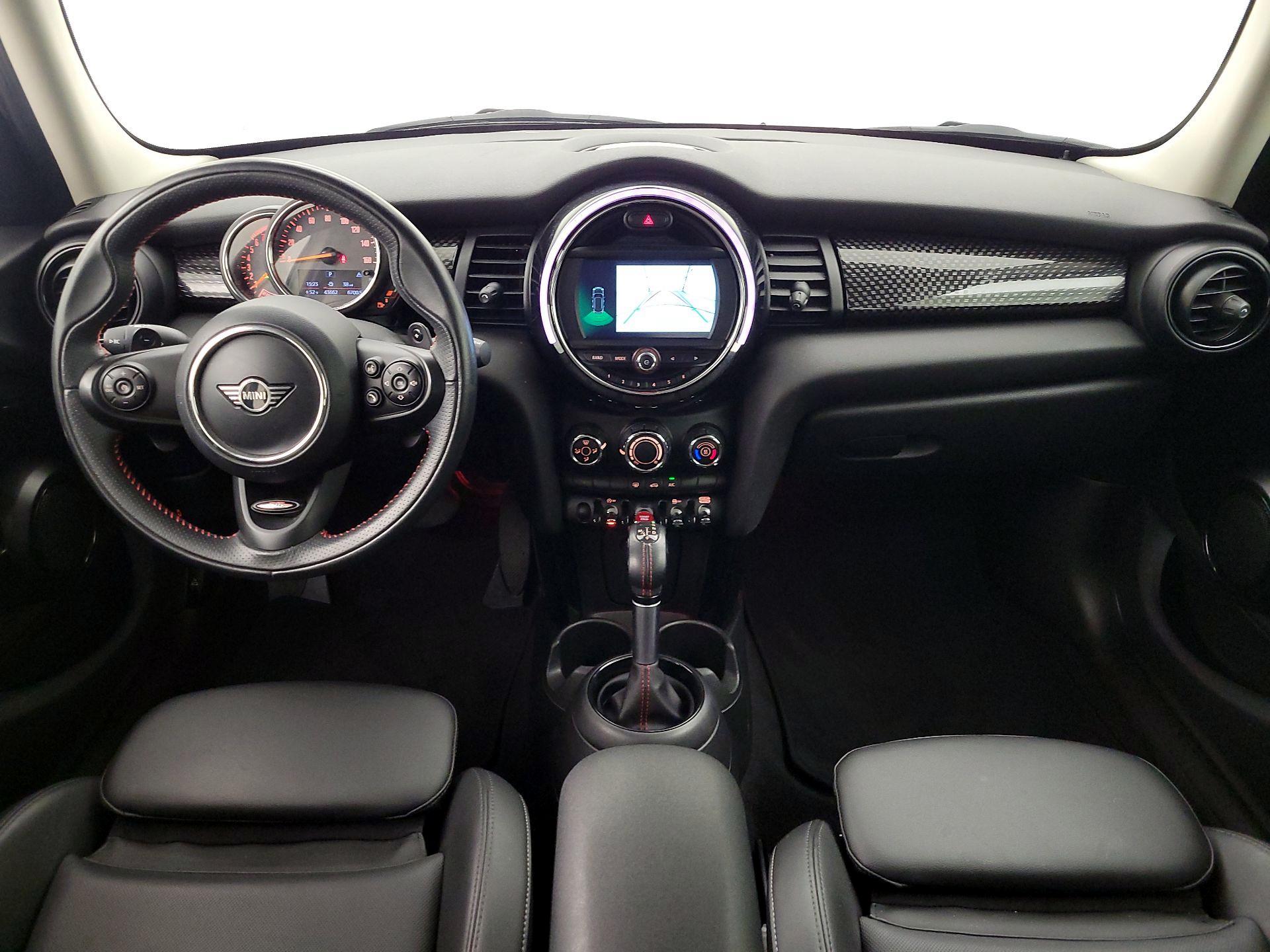 Thumbnail: 2019 MINI Cooper Hardtop - 9