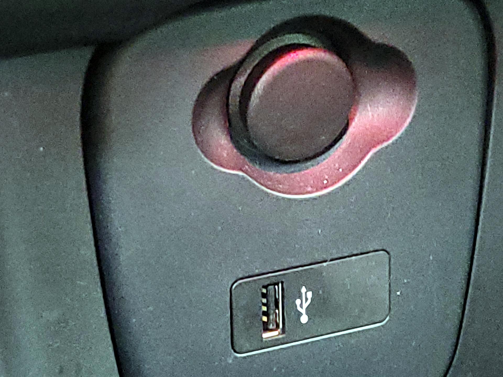 Thumbnail: 2019 MINI Cooper Hardtop - 18