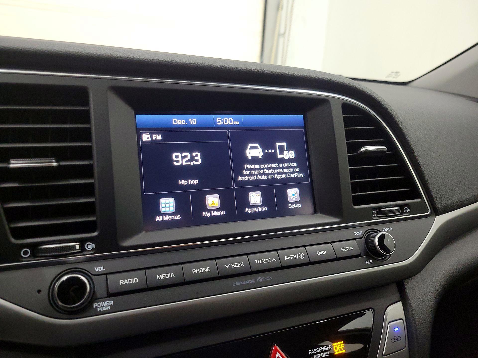 Thumbnail: 2018 Hyundai Elantra - 15