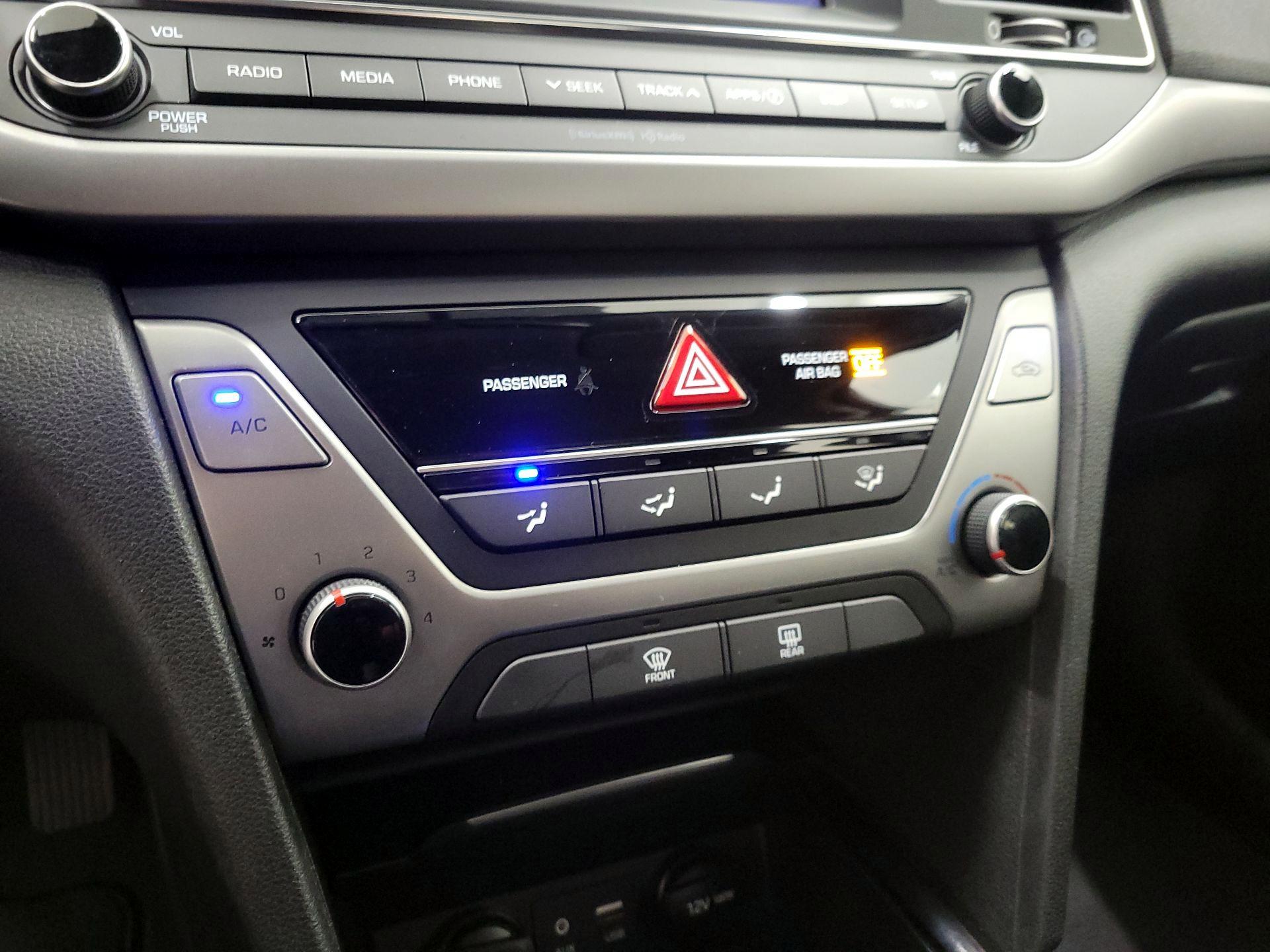 Thumbnail: 2018 Hyundai Elantra - 16