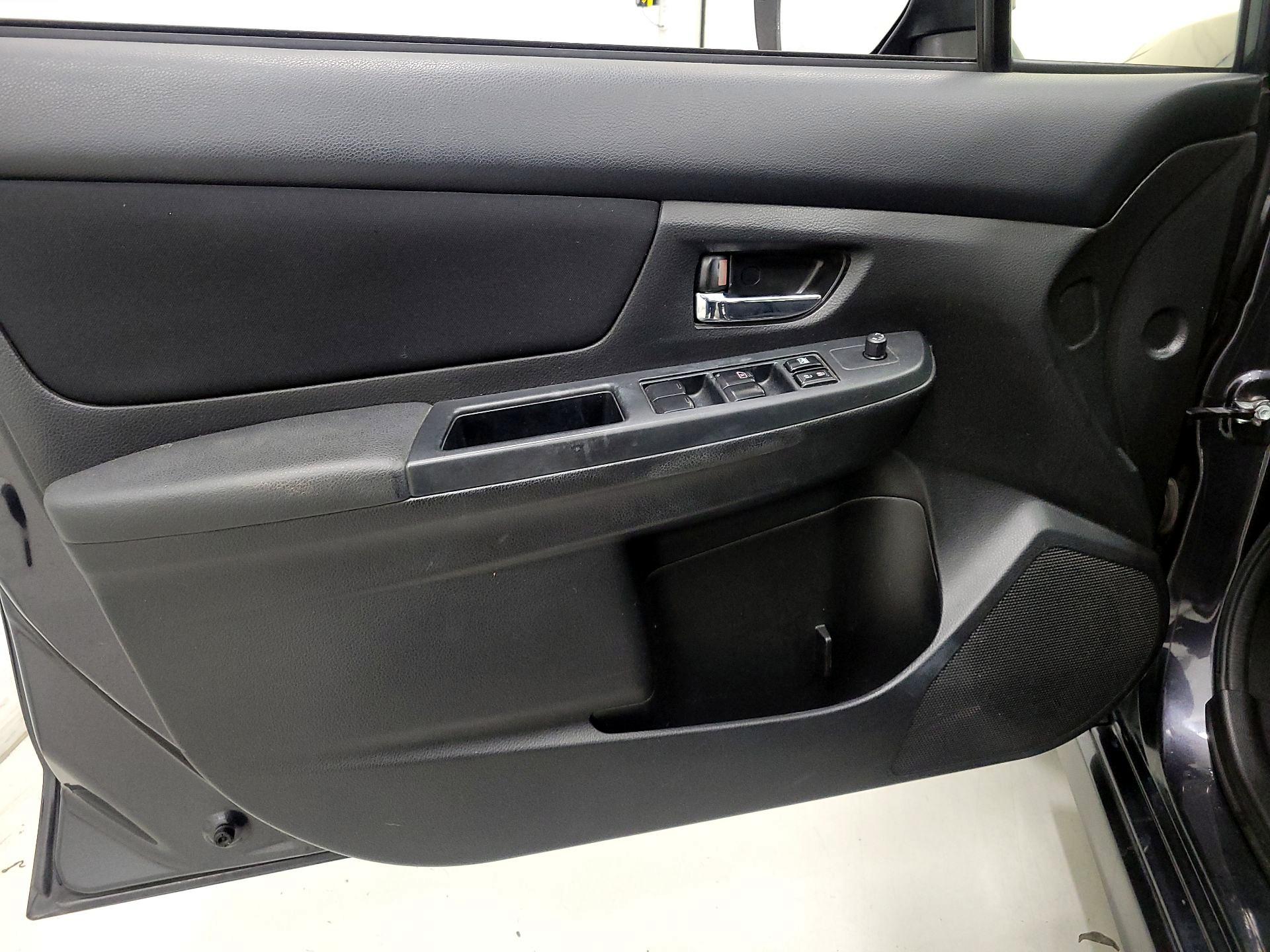 Thumbnail: 2014 Subaru Impreza - 12