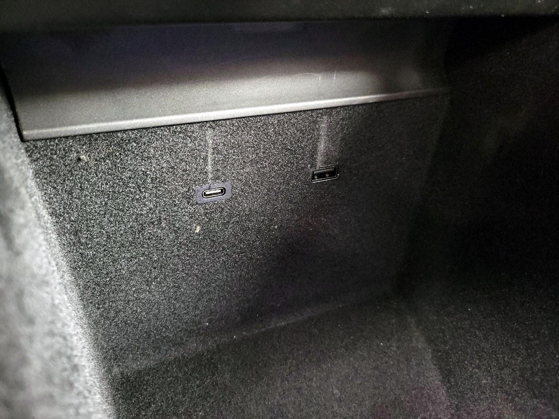 Thumbnail: 2021 Tesla Model Y - 18