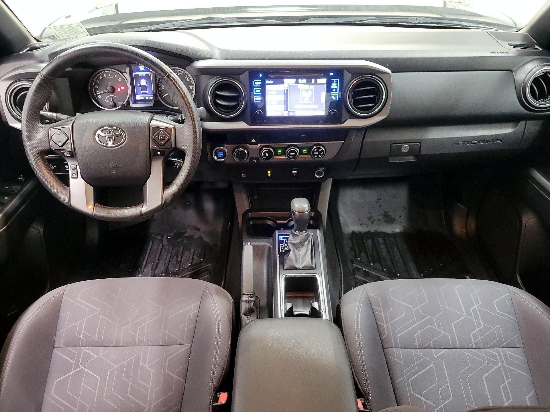 Thumbnail: 2017 Toyota Tacoma - 9