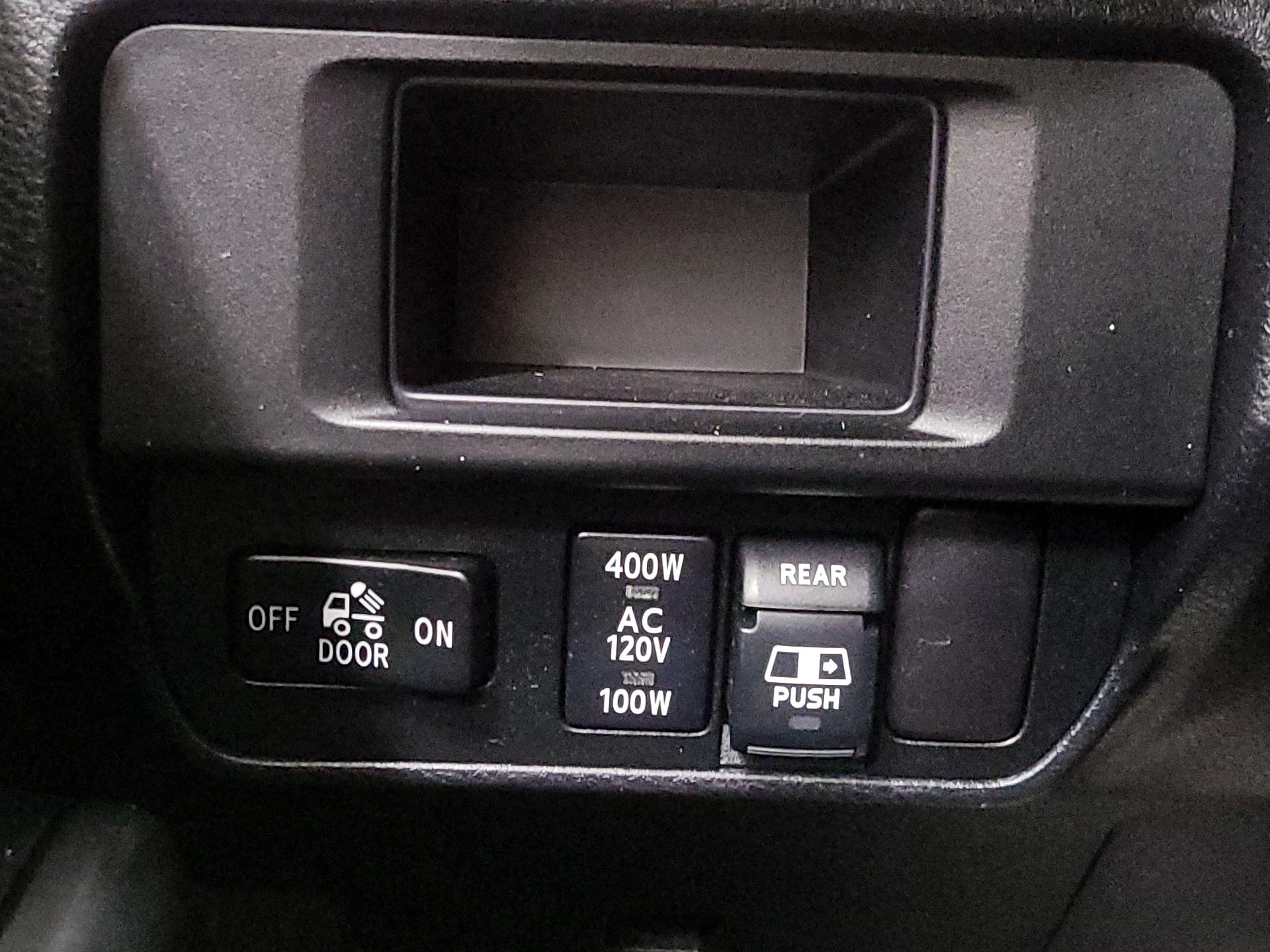 Thumbnail: 2017 Toyota Tacoma - 13