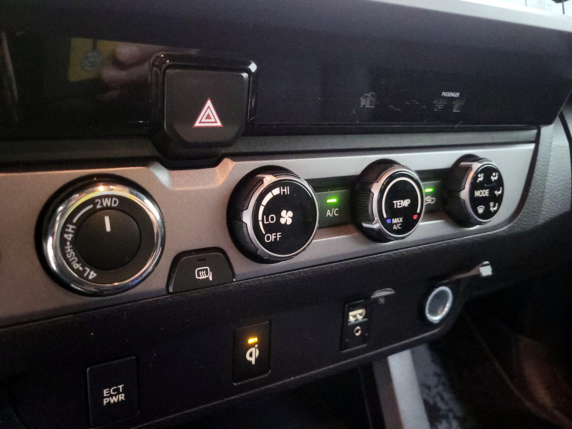 Thumbnail: 2017 Toyota Tacoma - 17