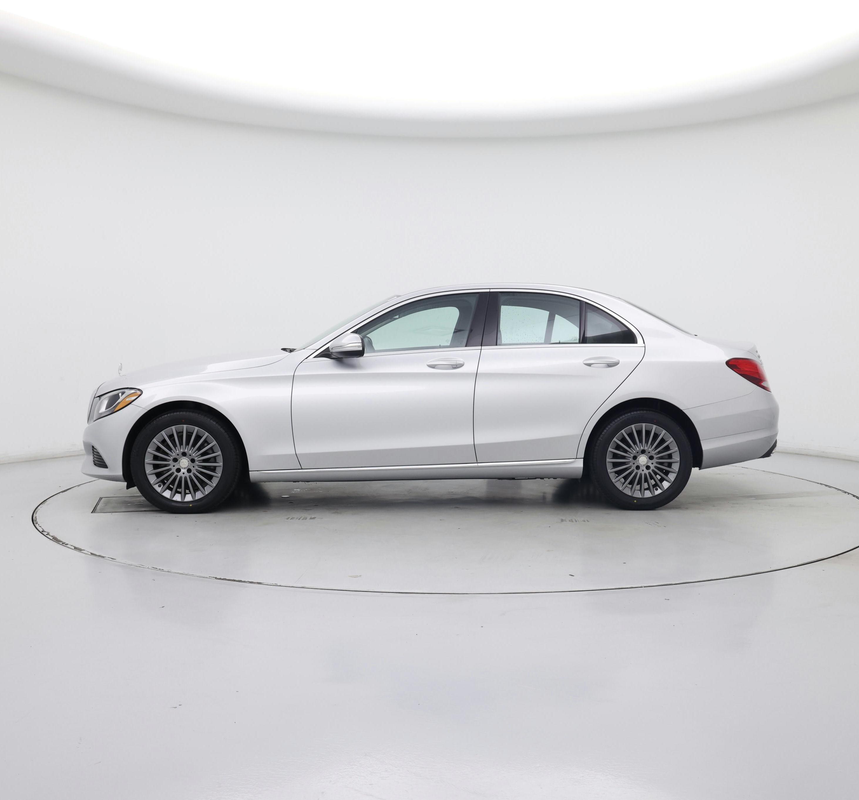 Thumbnail: 2015 Mercedes-Benz C-Class - 3