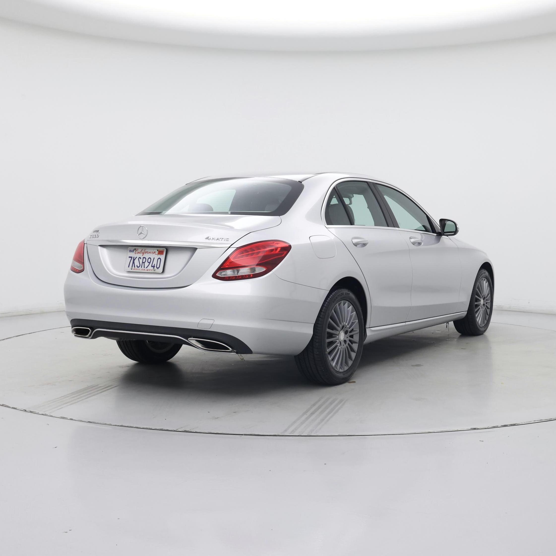 Thumbnail: 2015 Mercedes-Benz C-Class - 8