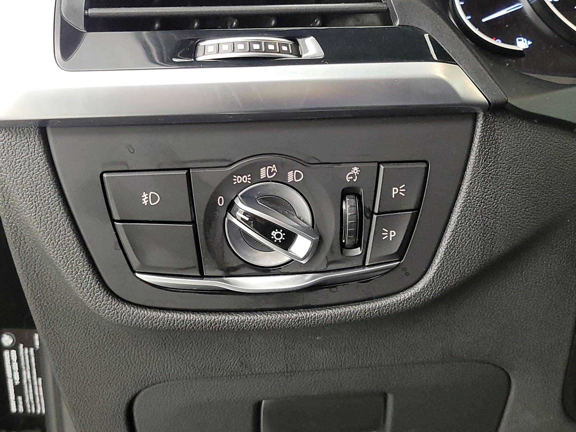 Thumbnail: 2019 BMW X3 - 13