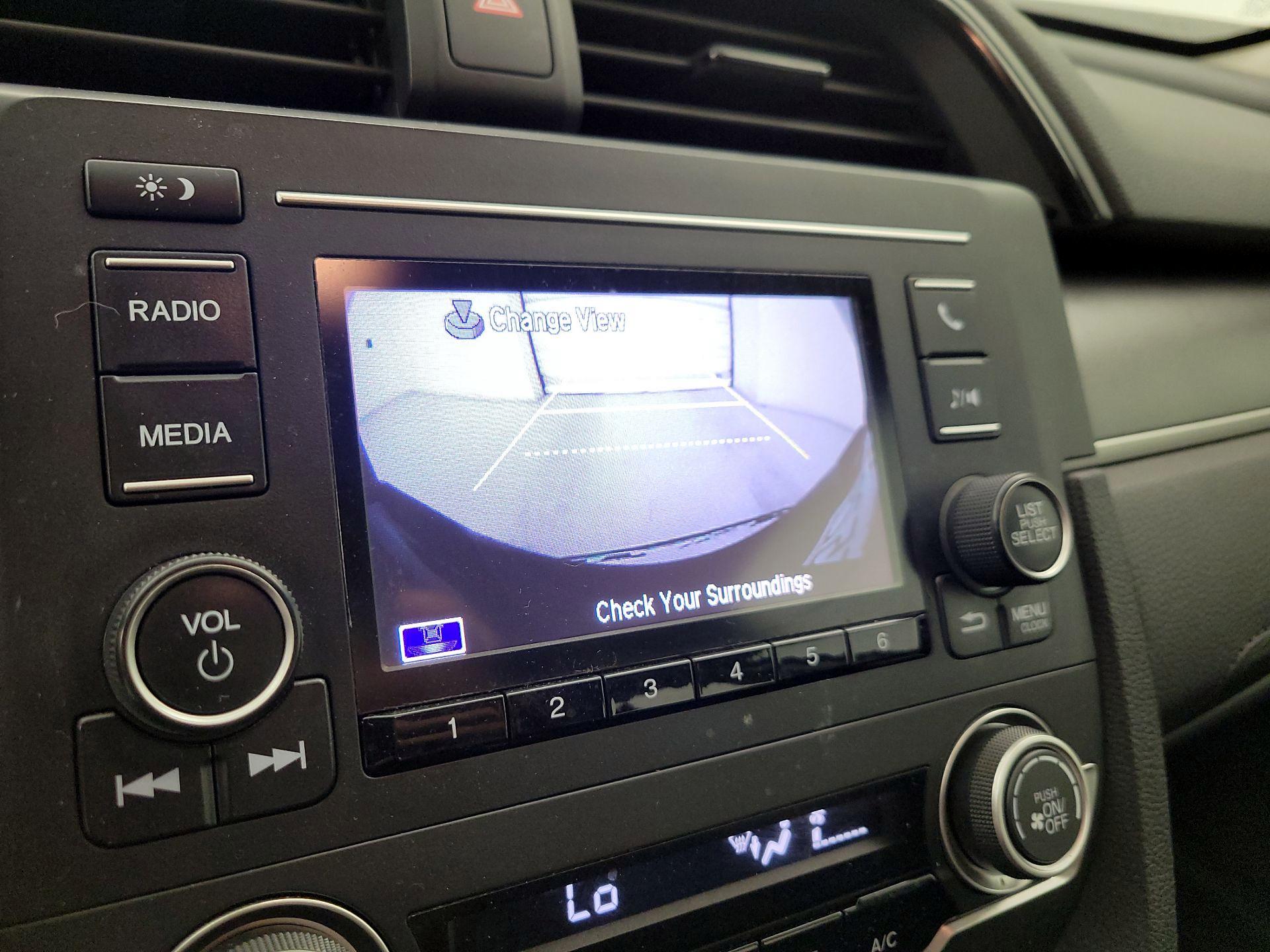 Thumbnail: 2016 Honda Civic - 14