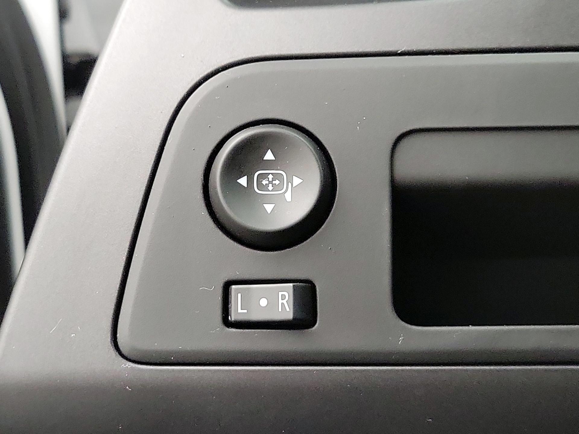 Thumbnail: 2016 Chevrolet Corvette - 13