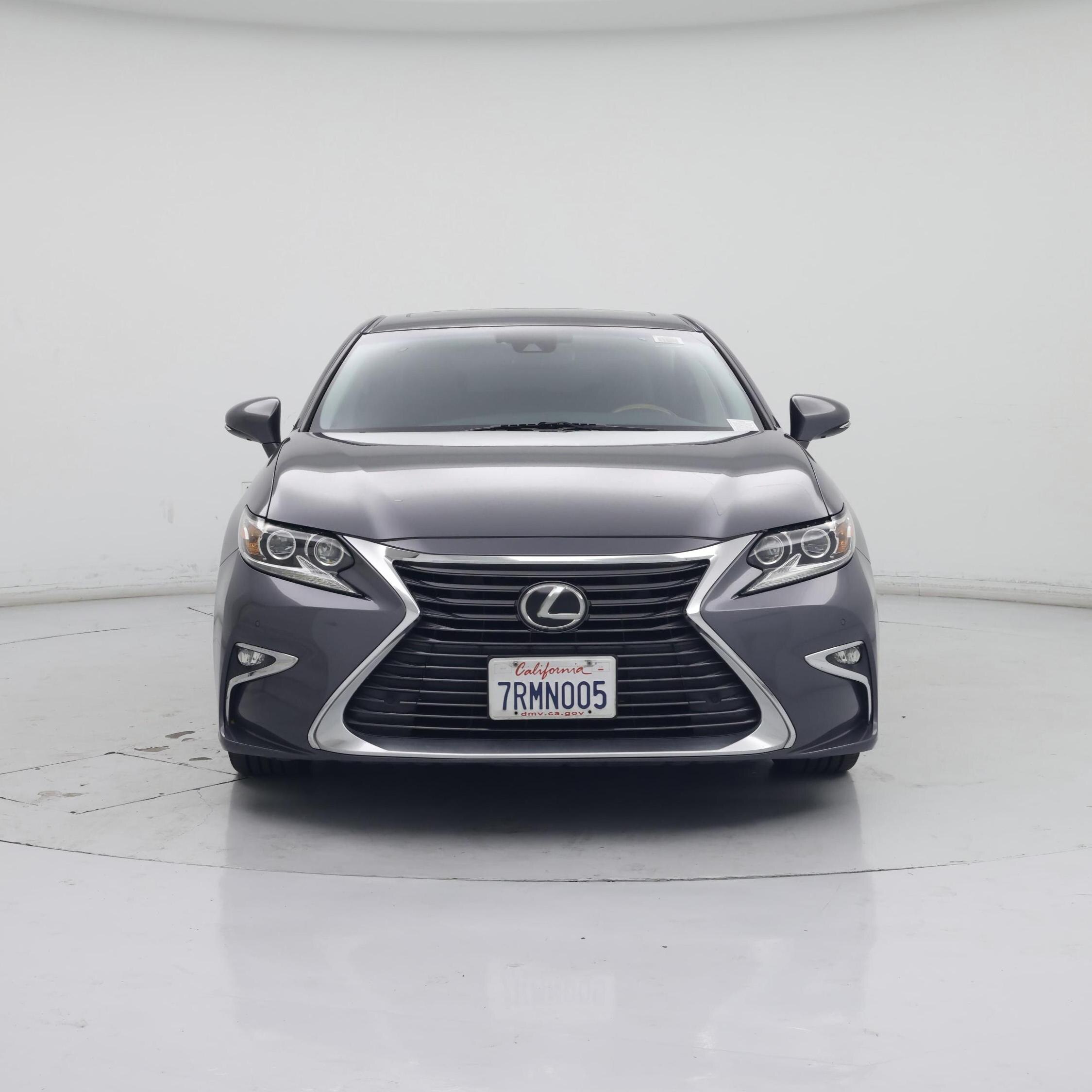 Thumbnail: 2016 Lexus ES - 5