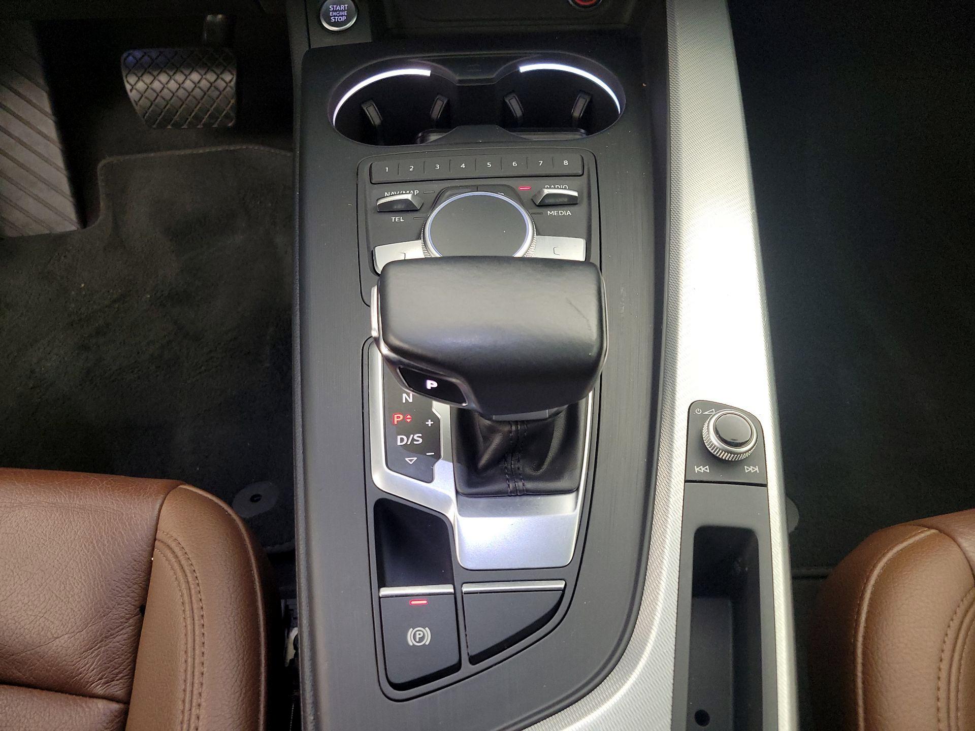 Thumbnail: 2018 Audi A4 - 18