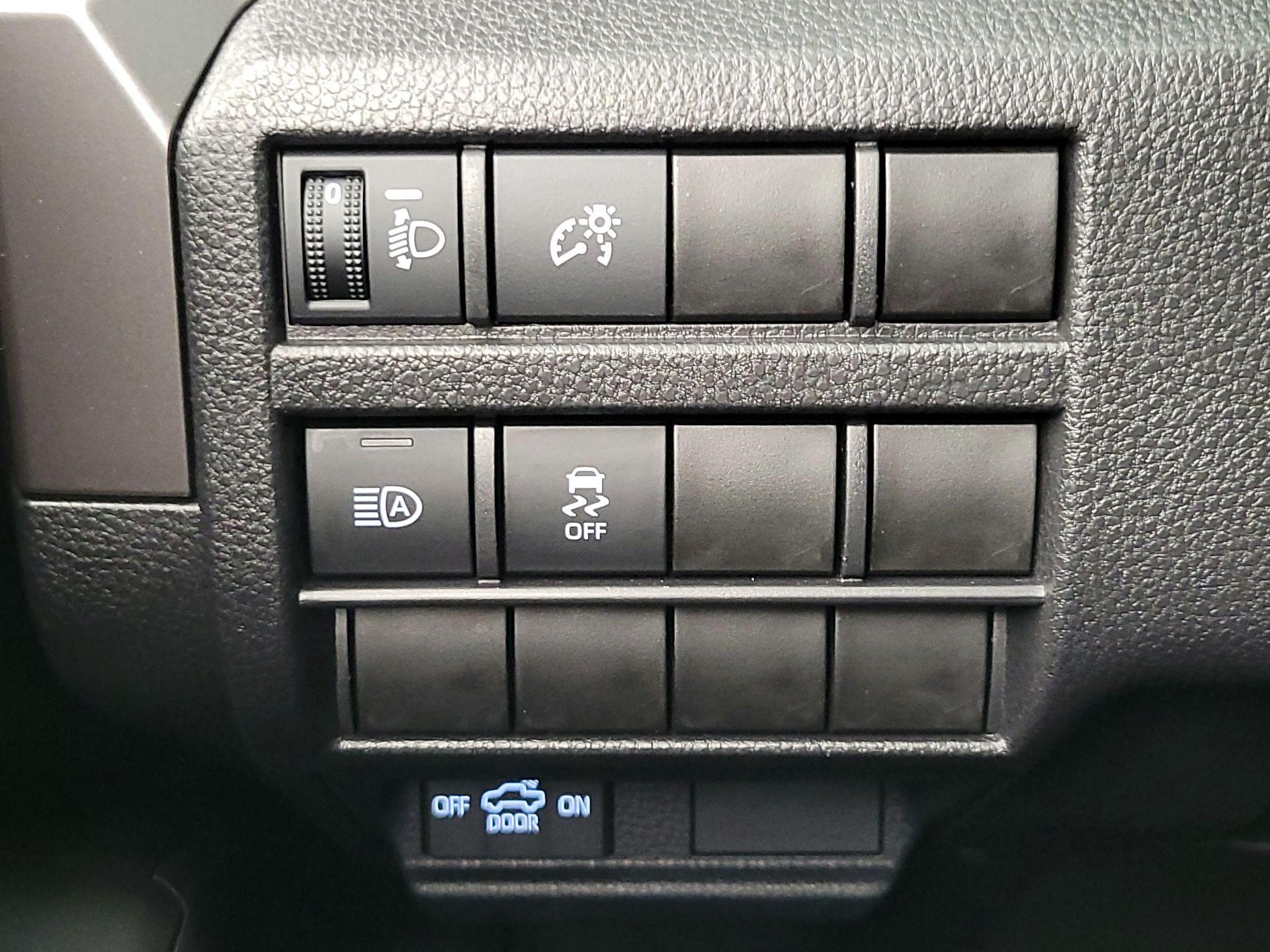 Thumbnail: 2025 Toyota Tacoma - 13