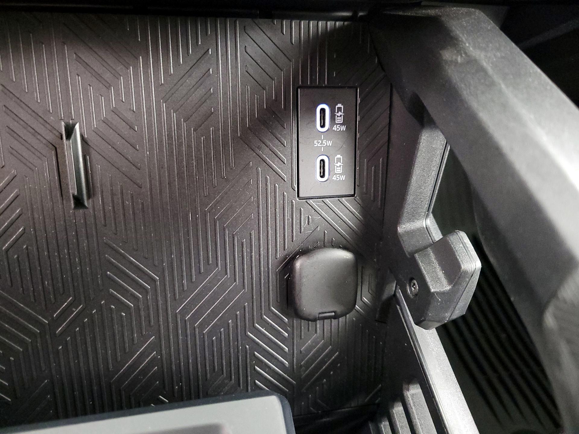 Thumbnail: 2025 Toyota Tacoma - 19