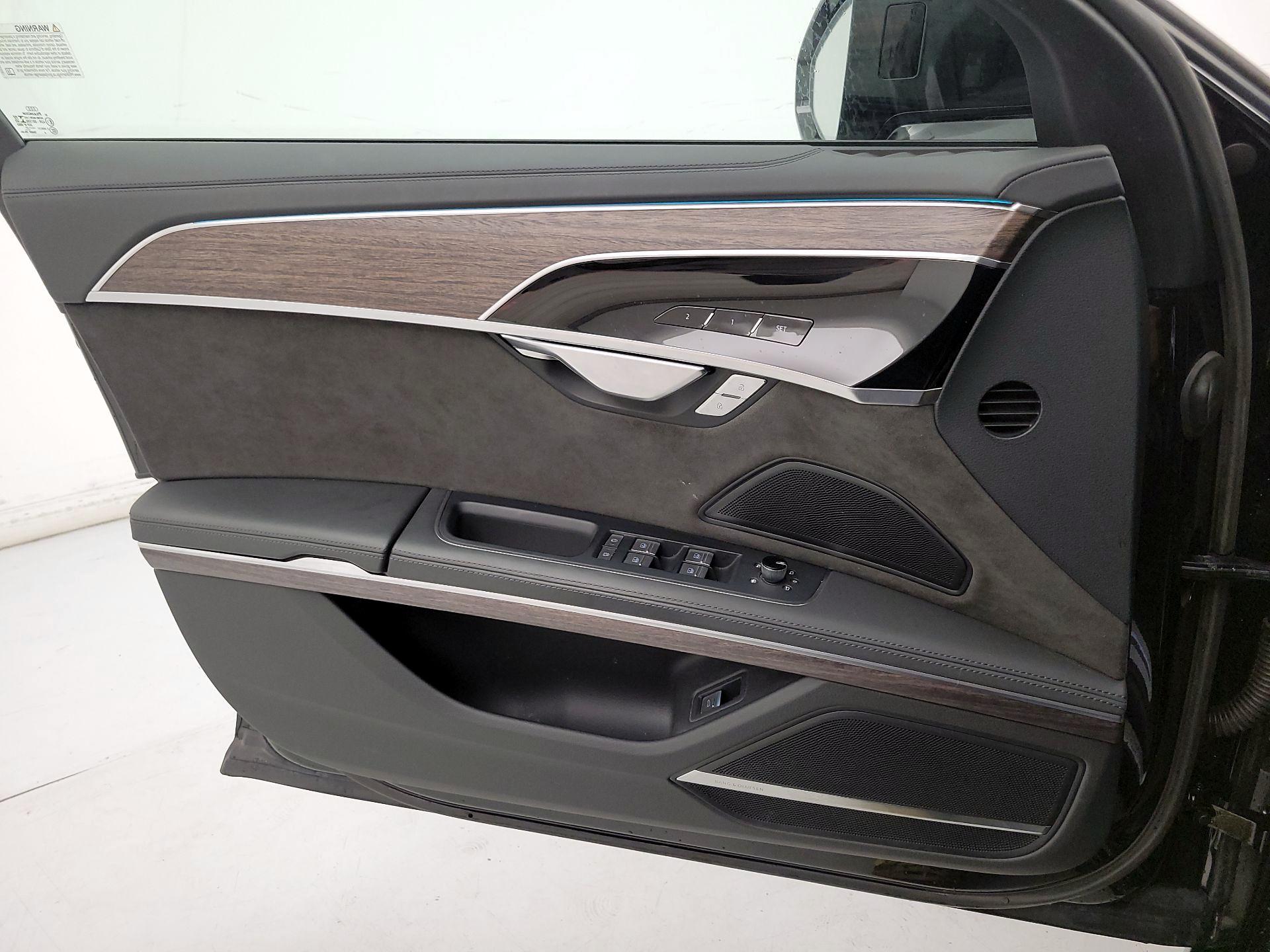 Thumbnail: 2021 Audi A8 - 12