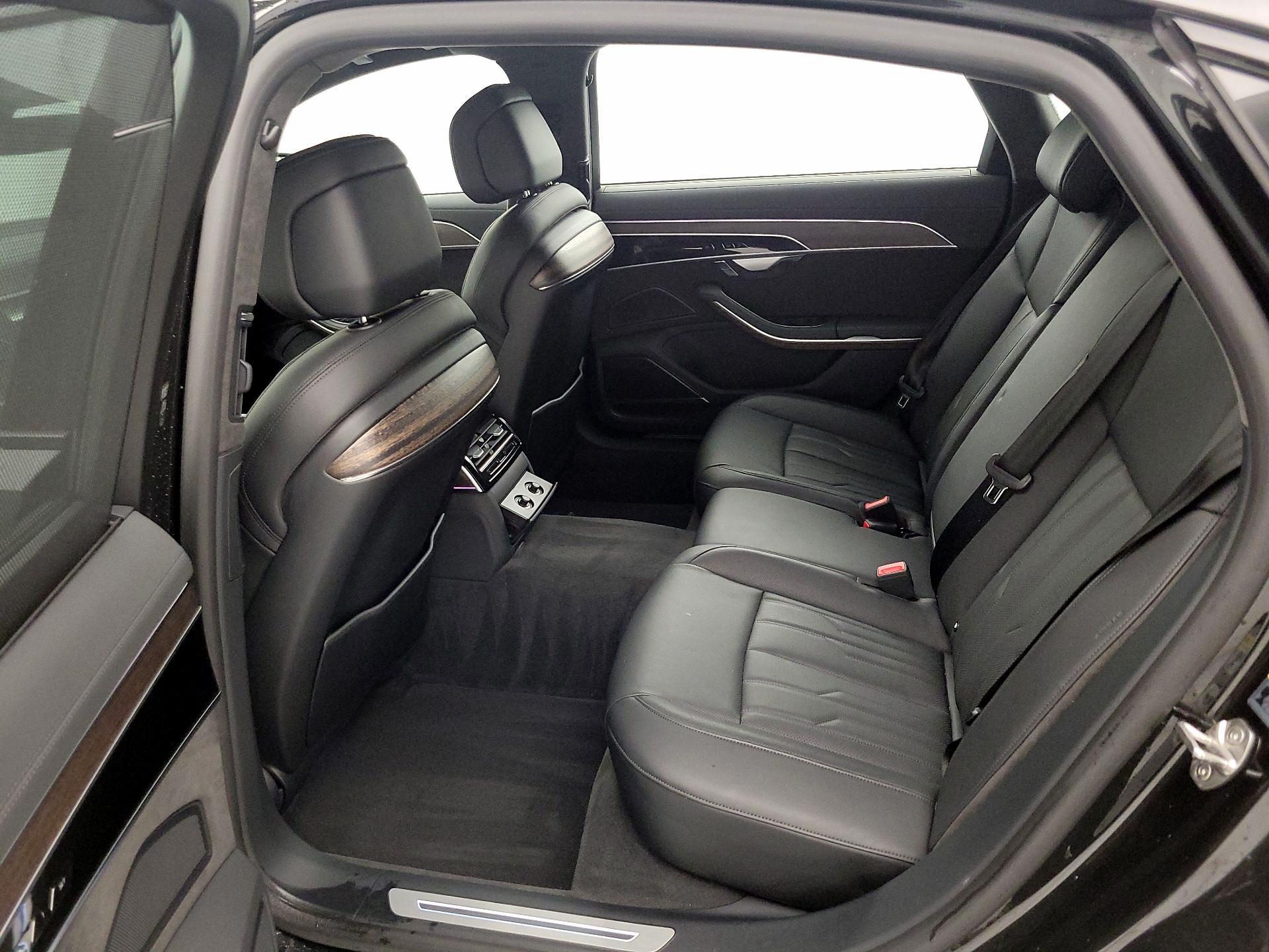 Thumbnail: 2021 Audi A8 - 18