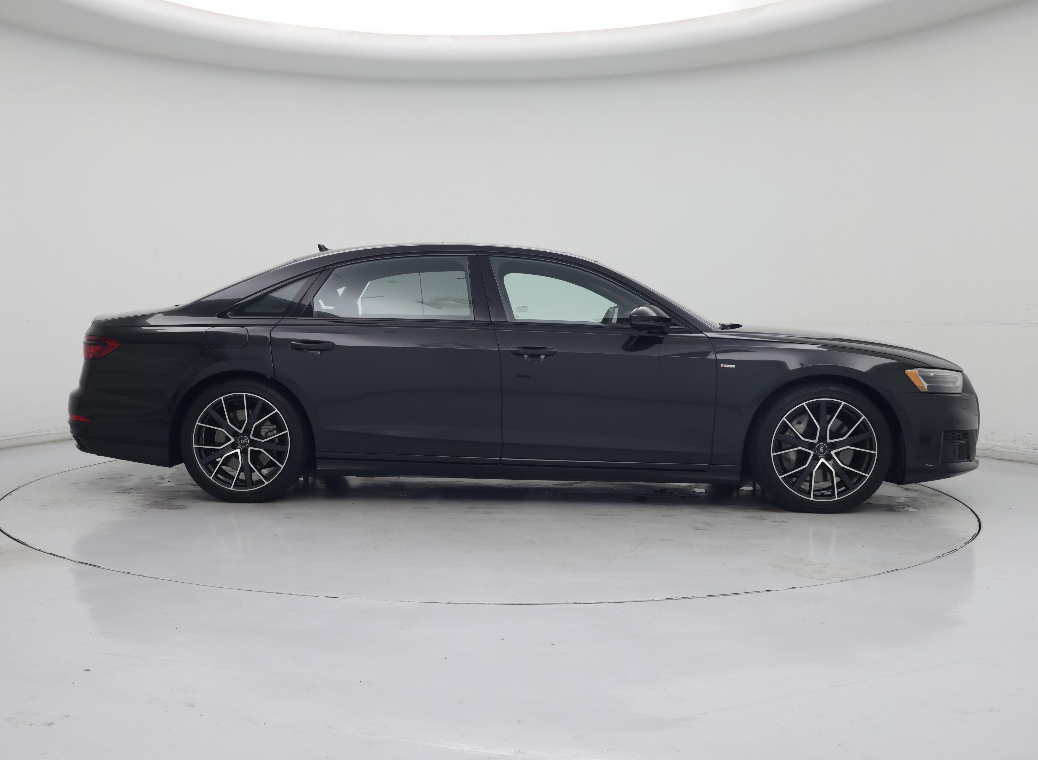 Thumbnail: 2021 Audi A8 - 7